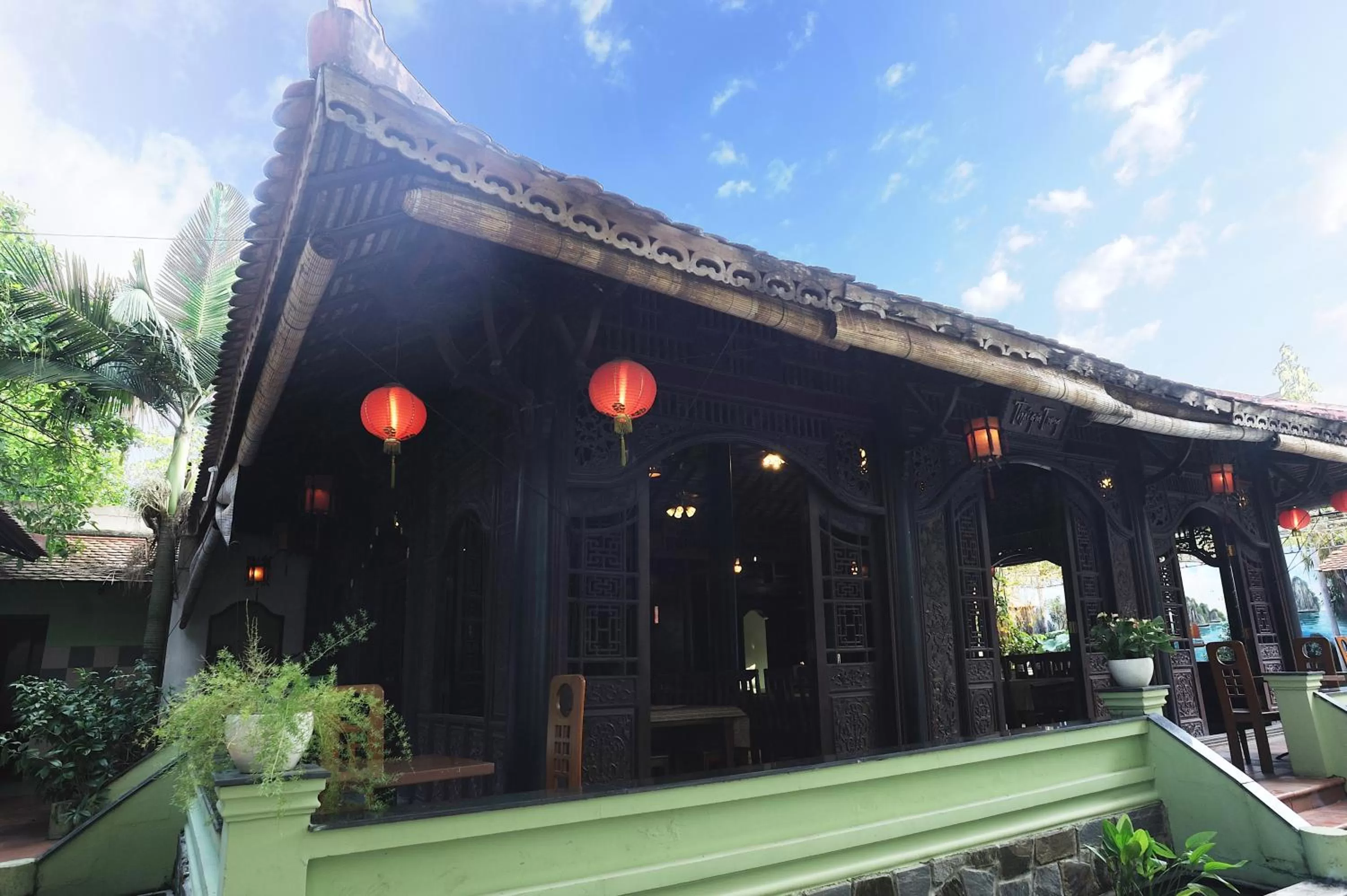 Restaurant/places to eat in Hoang Yen Hotel