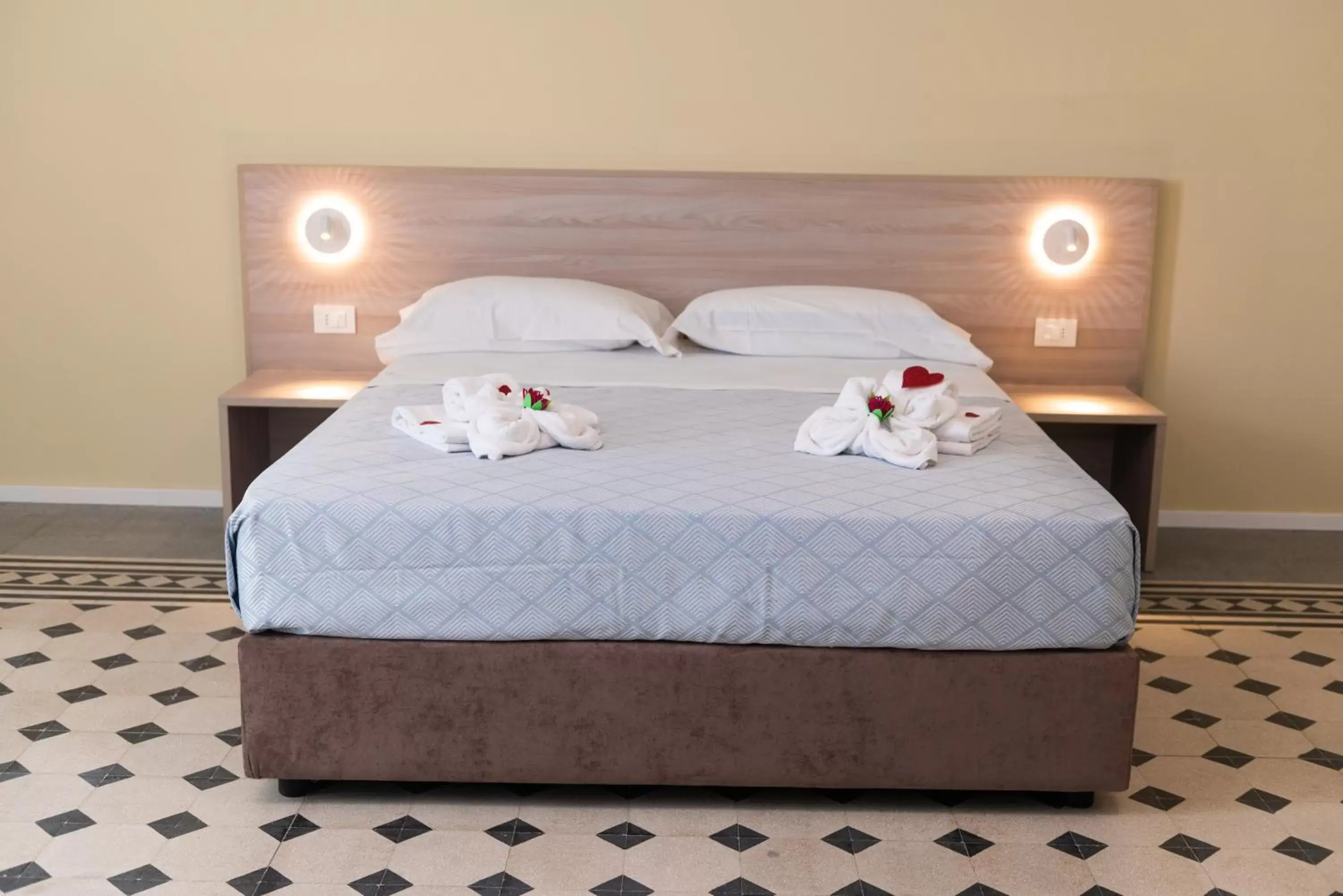 Bed in Historico Loft & Rooms Palazzo Adragna XIX