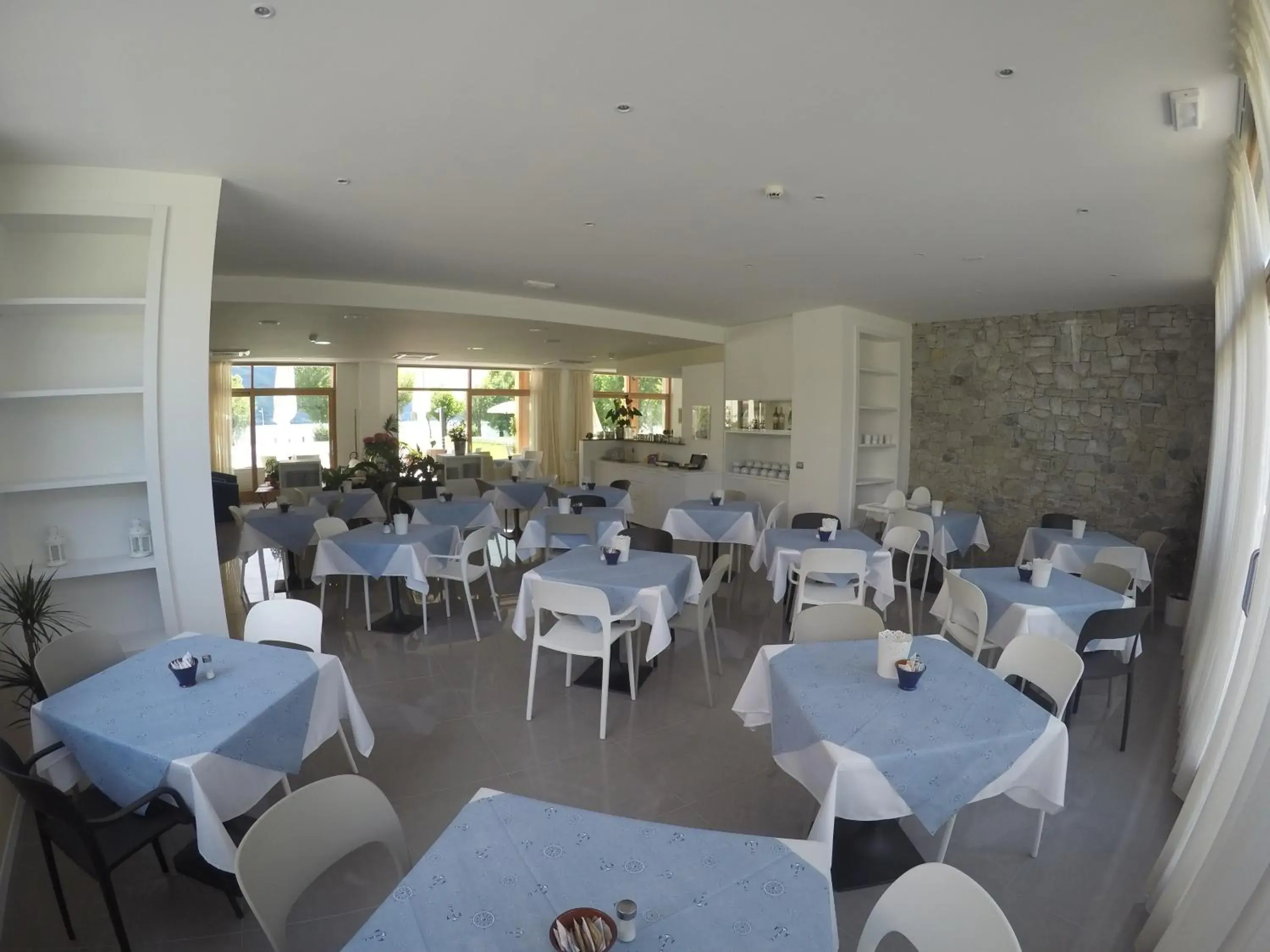Restaurant/places to eat in Tullio Hotel Restaurant/places to eat in Tullio Hotel