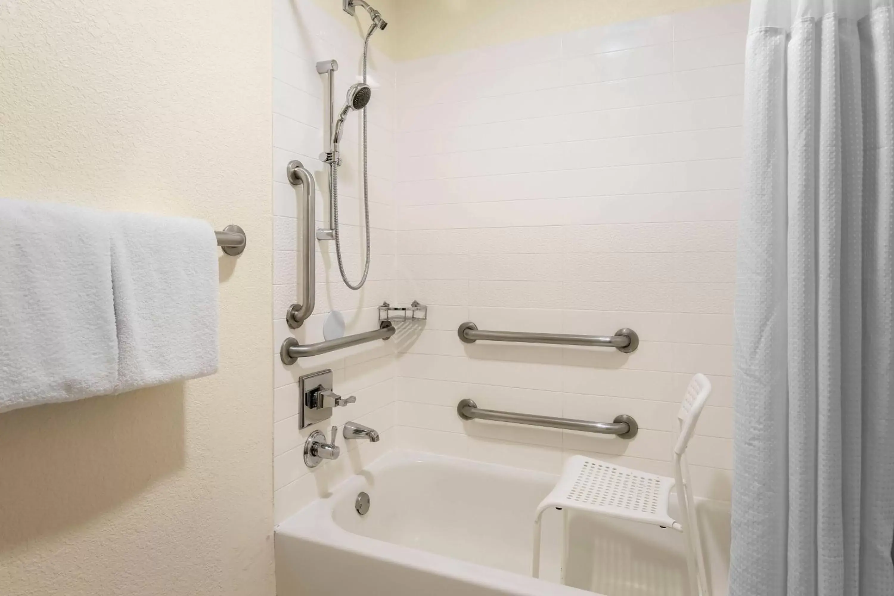 Bathroom in Fairfield Inn and Suites by Marriott Tampa Brandon