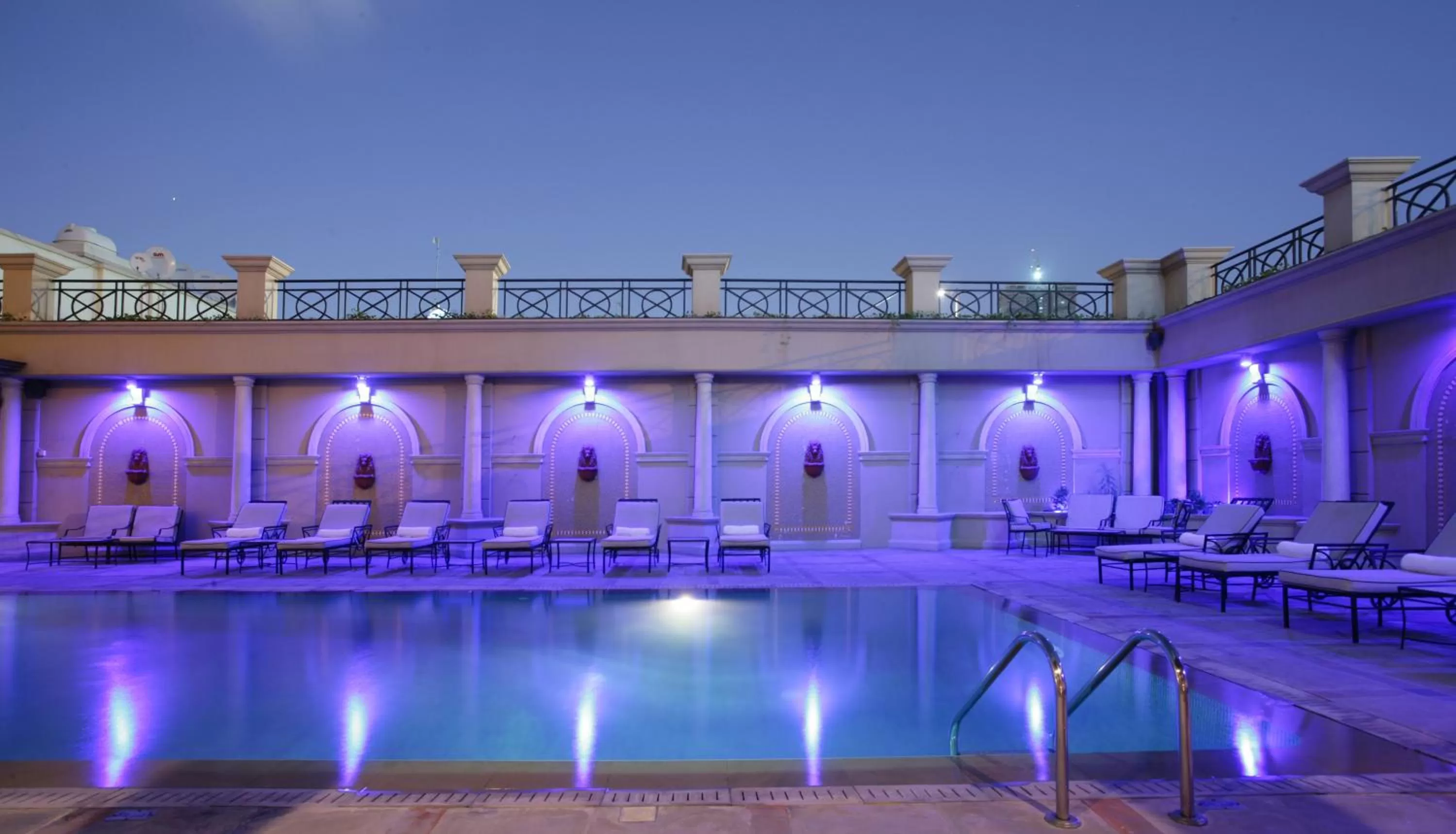 Balcony/Terrace in Chelsea Plaza Hotel