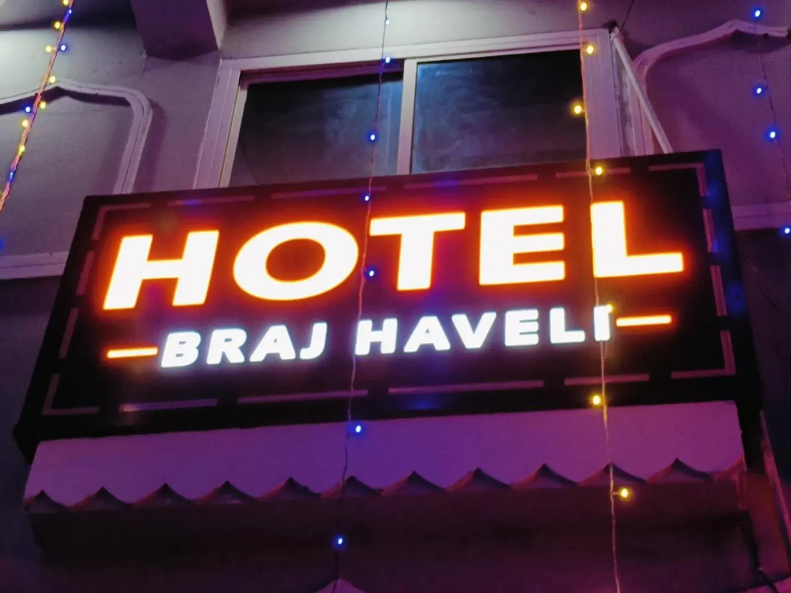 Property building in Hotel Braj Haveli