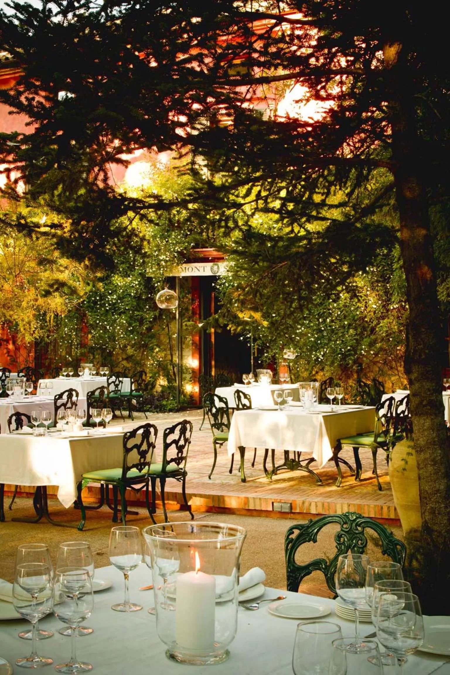 Restaurant/places to eat in Mont-Sant