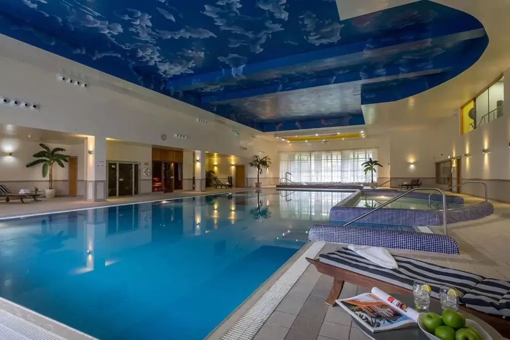 Day, Swimming Pool in Mullingar Park Hotel