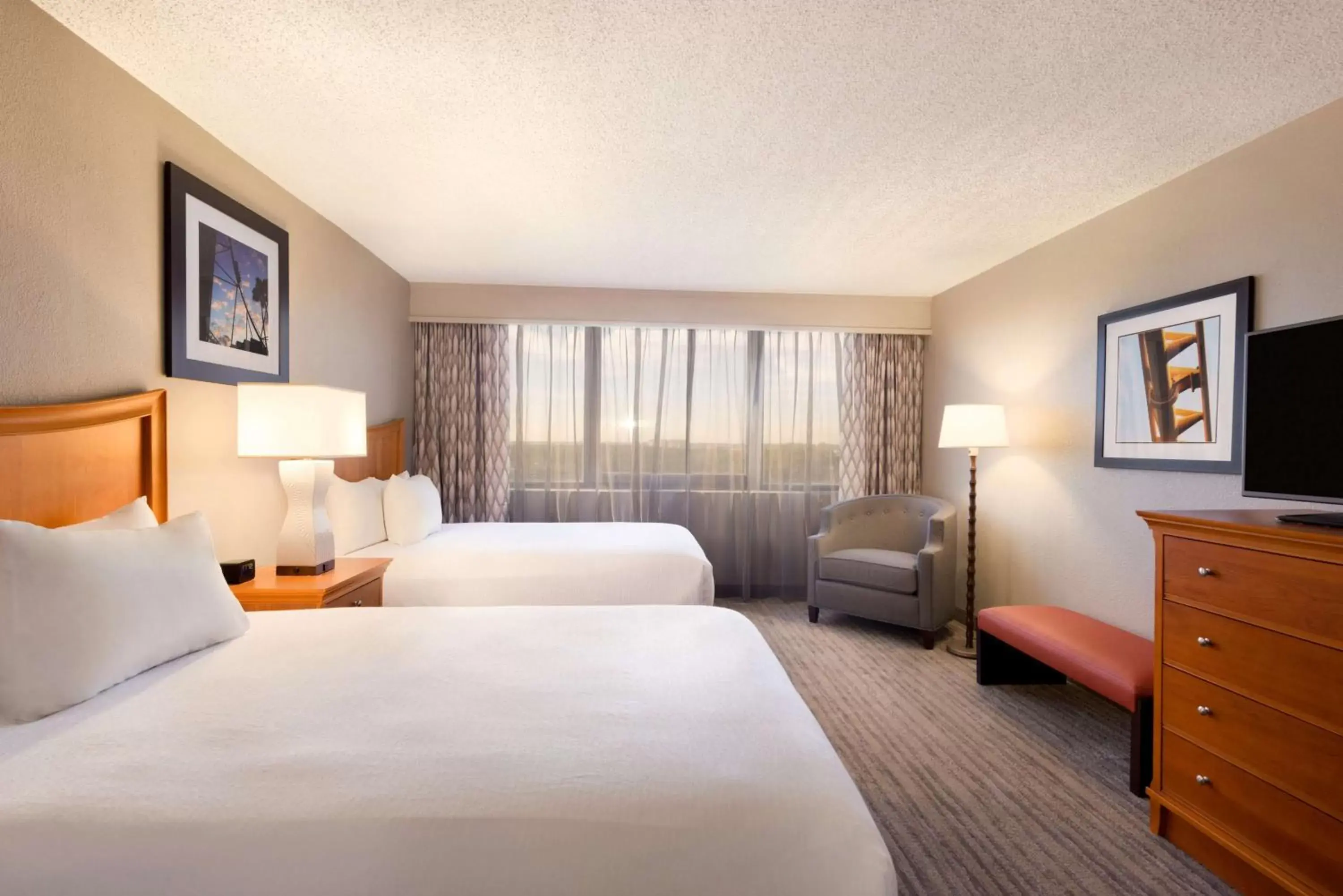 One-Bedroom Suite with Two Double Beds - Hearing Accessible/Non-Smoking in Embassy Suites by Hilton Orlando International Drive ICON Park