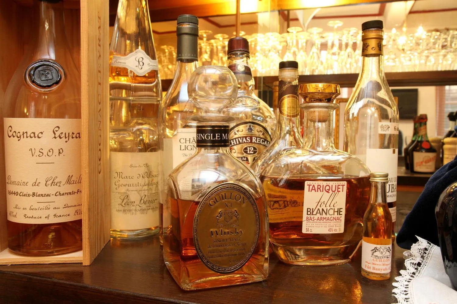 Alcoholic drinks in Logis Hotel le Prieuré