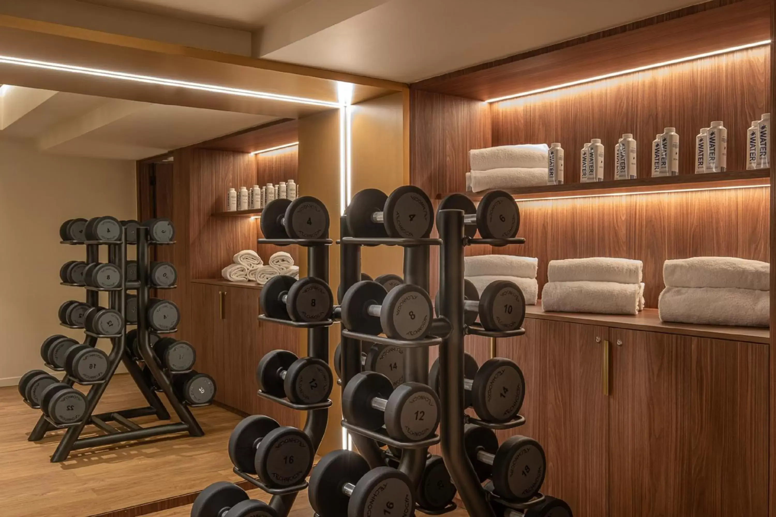 Sports, Fitness Center/Facilities in Hôtel Burdigala by Inwood Hotels