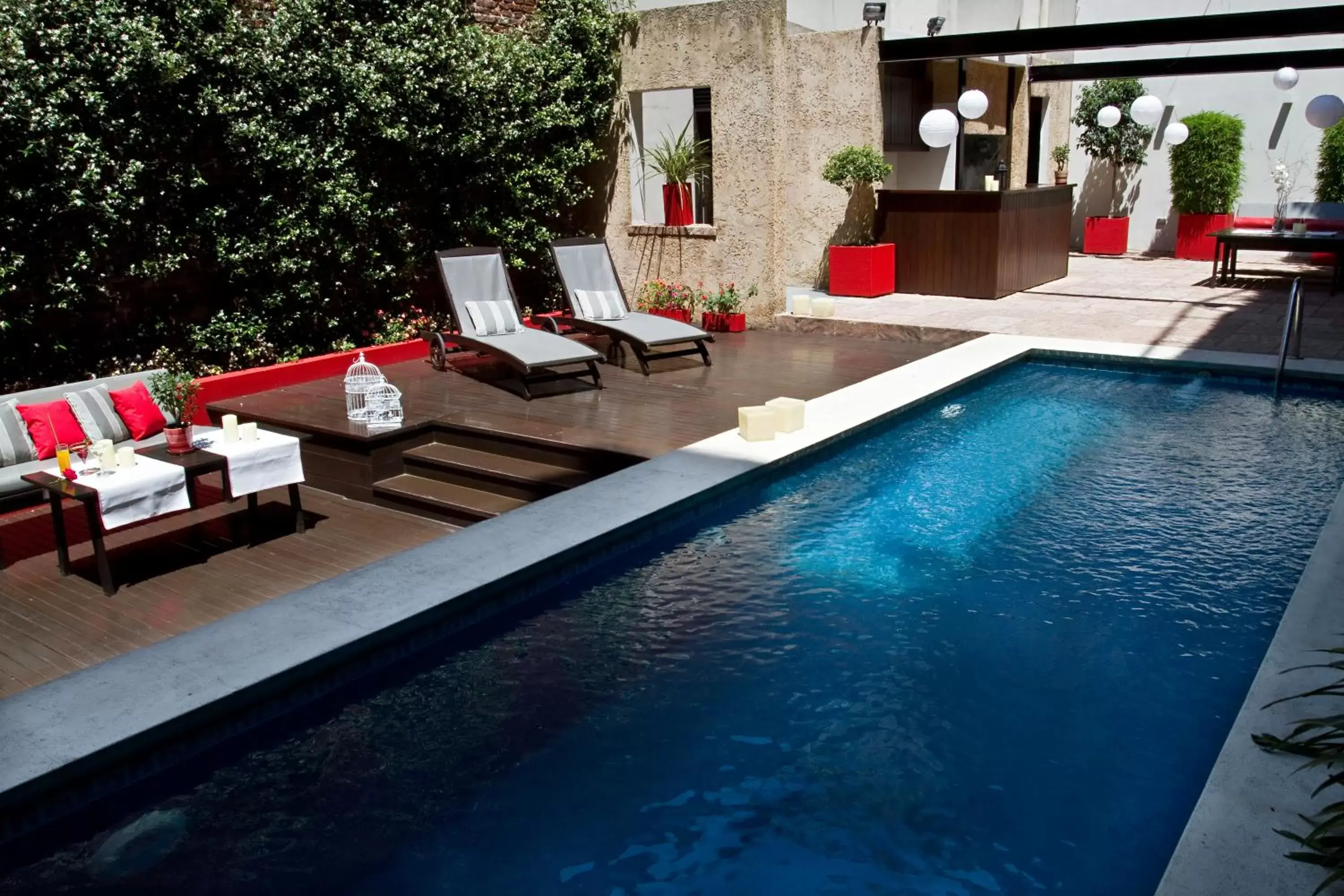 Garden, Swimming Pool in Ribera Sur Hotel