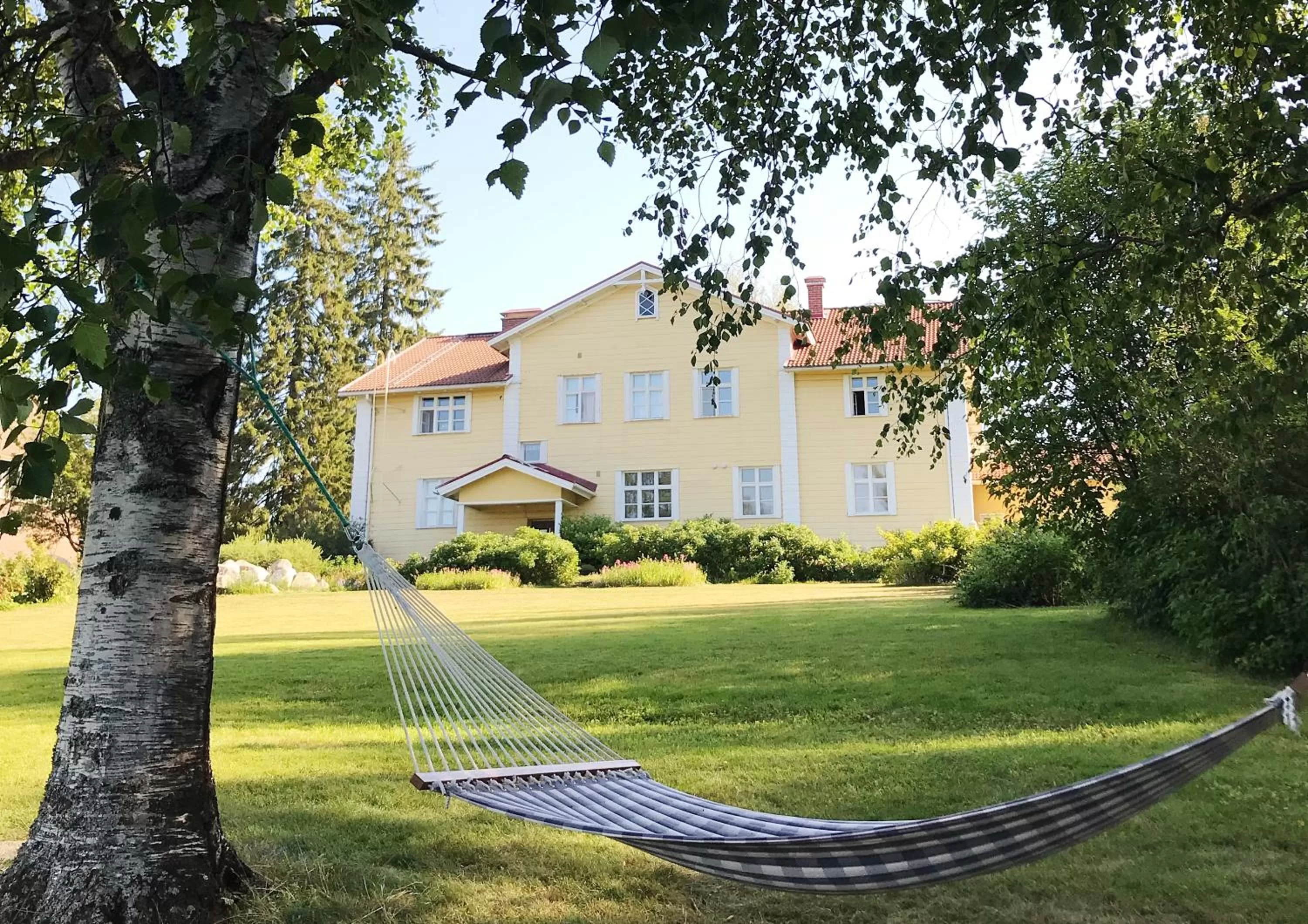 Beach in Vanha pappila Hetki Oy