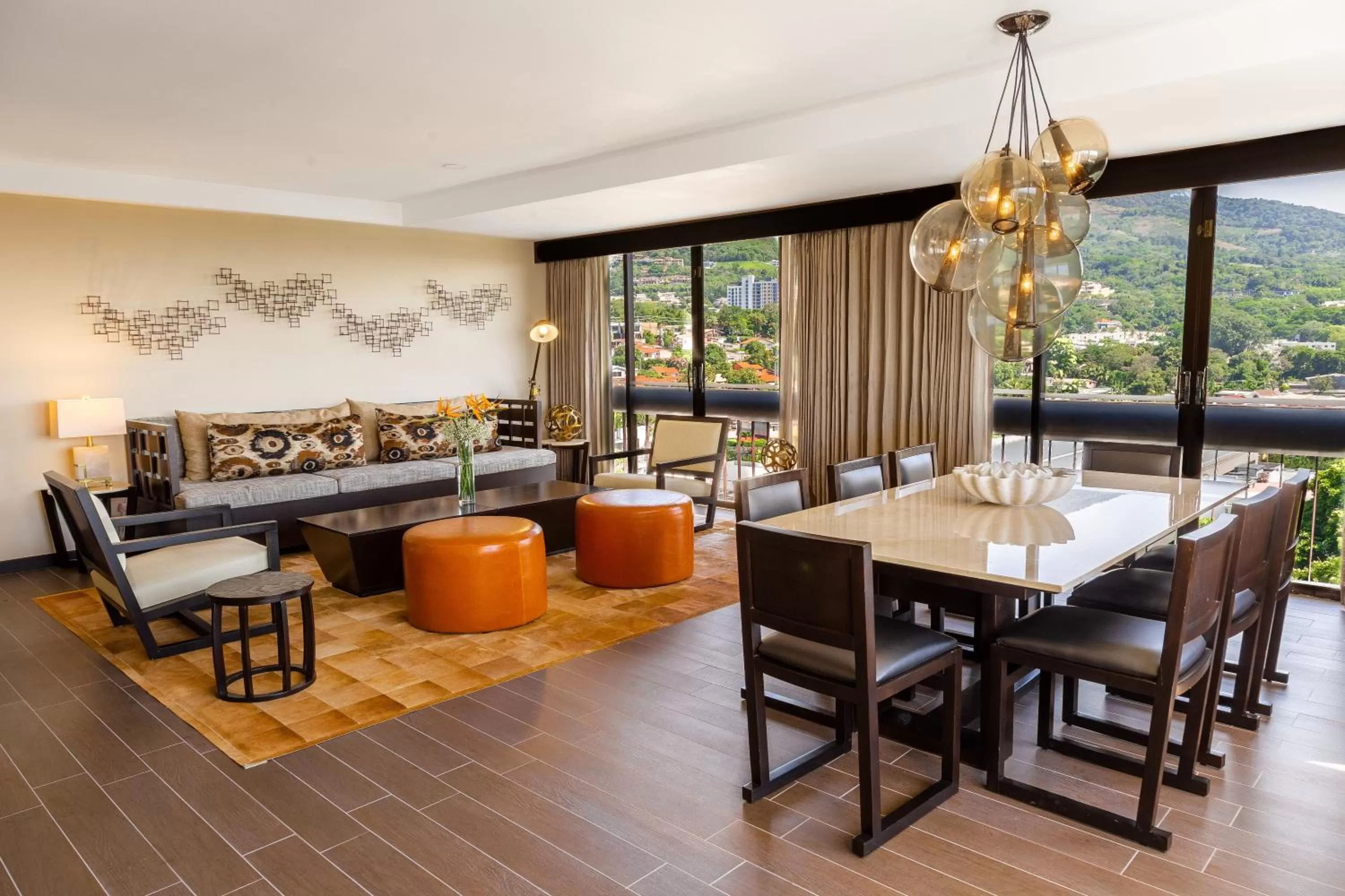 Photo of the whole room in Crowne Plaza San Salvador, an IHG Hotel