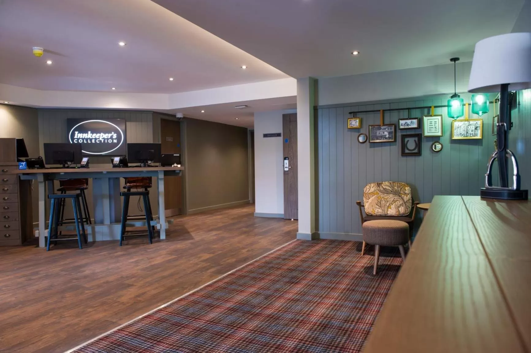 Lobby or reception, Seating Area in The Melville Inn by Innkeeper's Collection