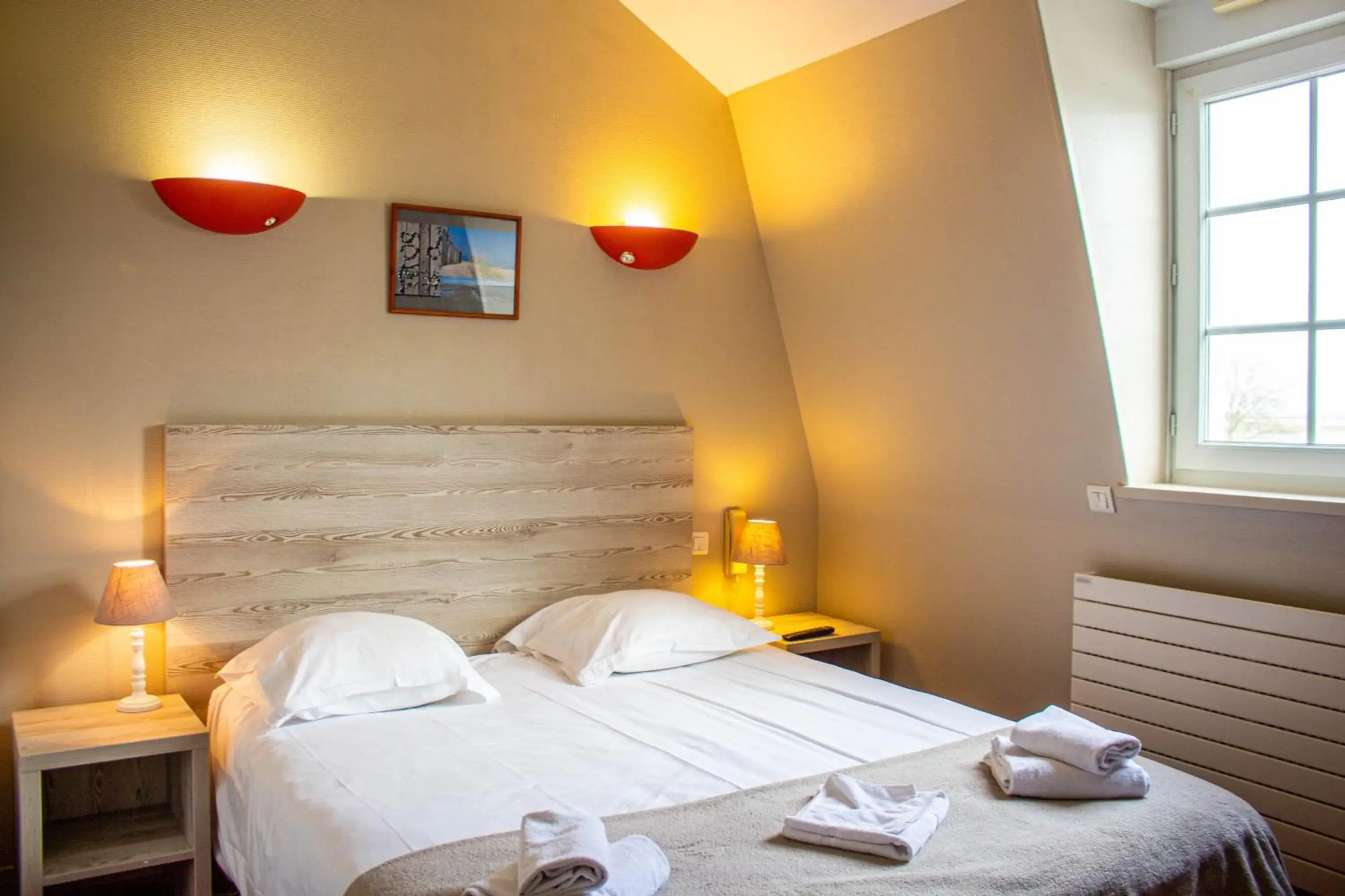 Bed in Hotel du Port et des Bains