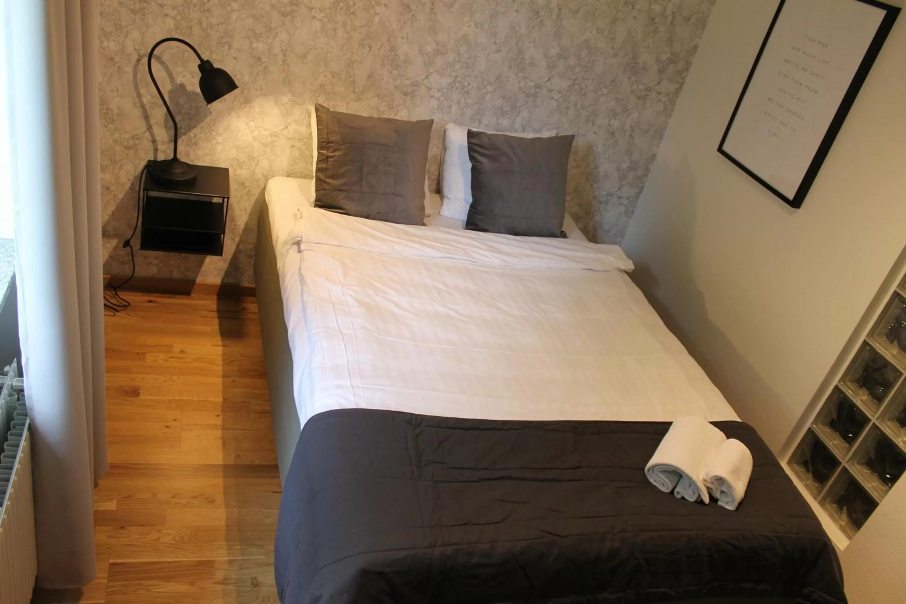 Bed in Hensbacka Hotell