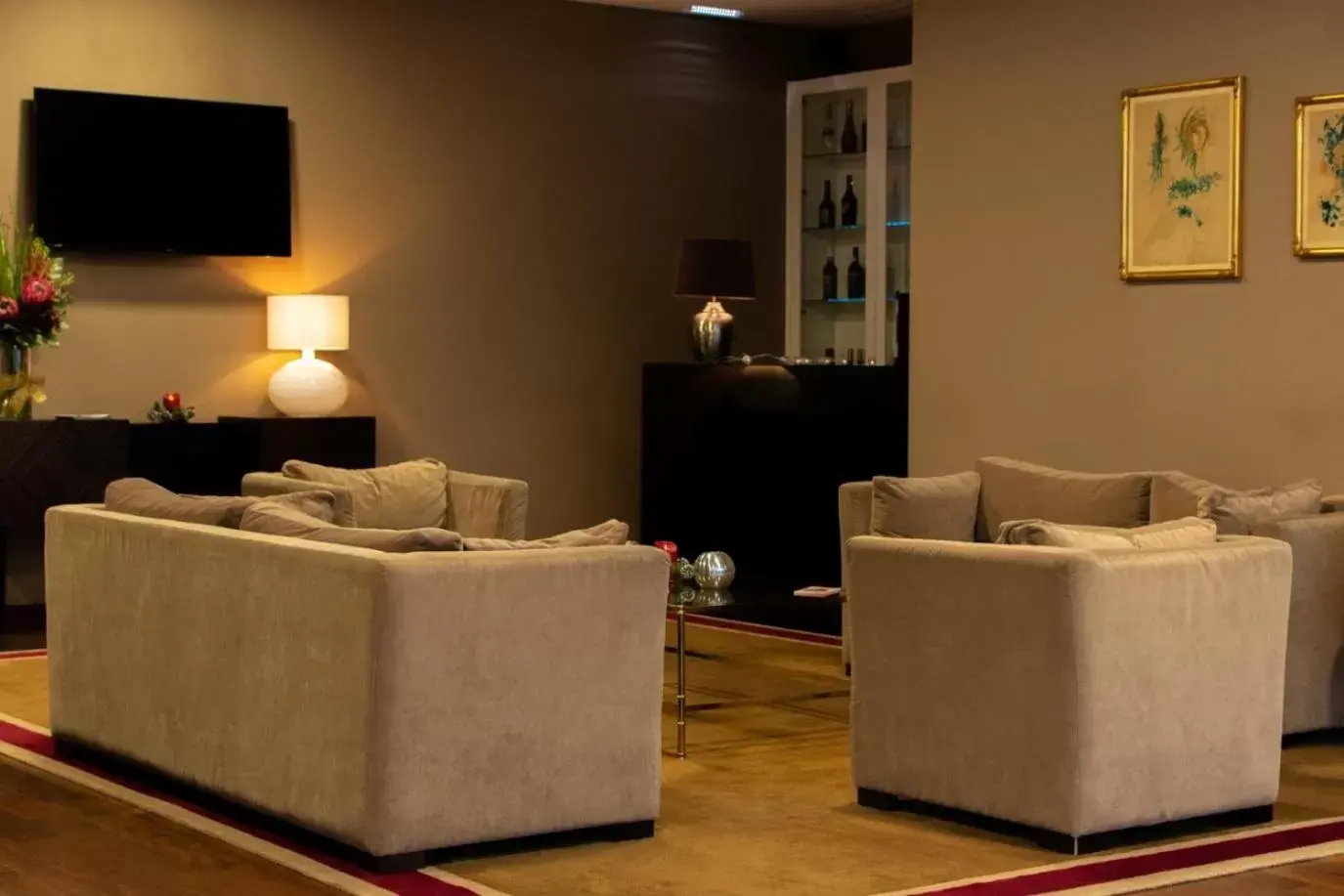 Communal lounge/ TV room, Seating Area in VIP Executive Saldanha