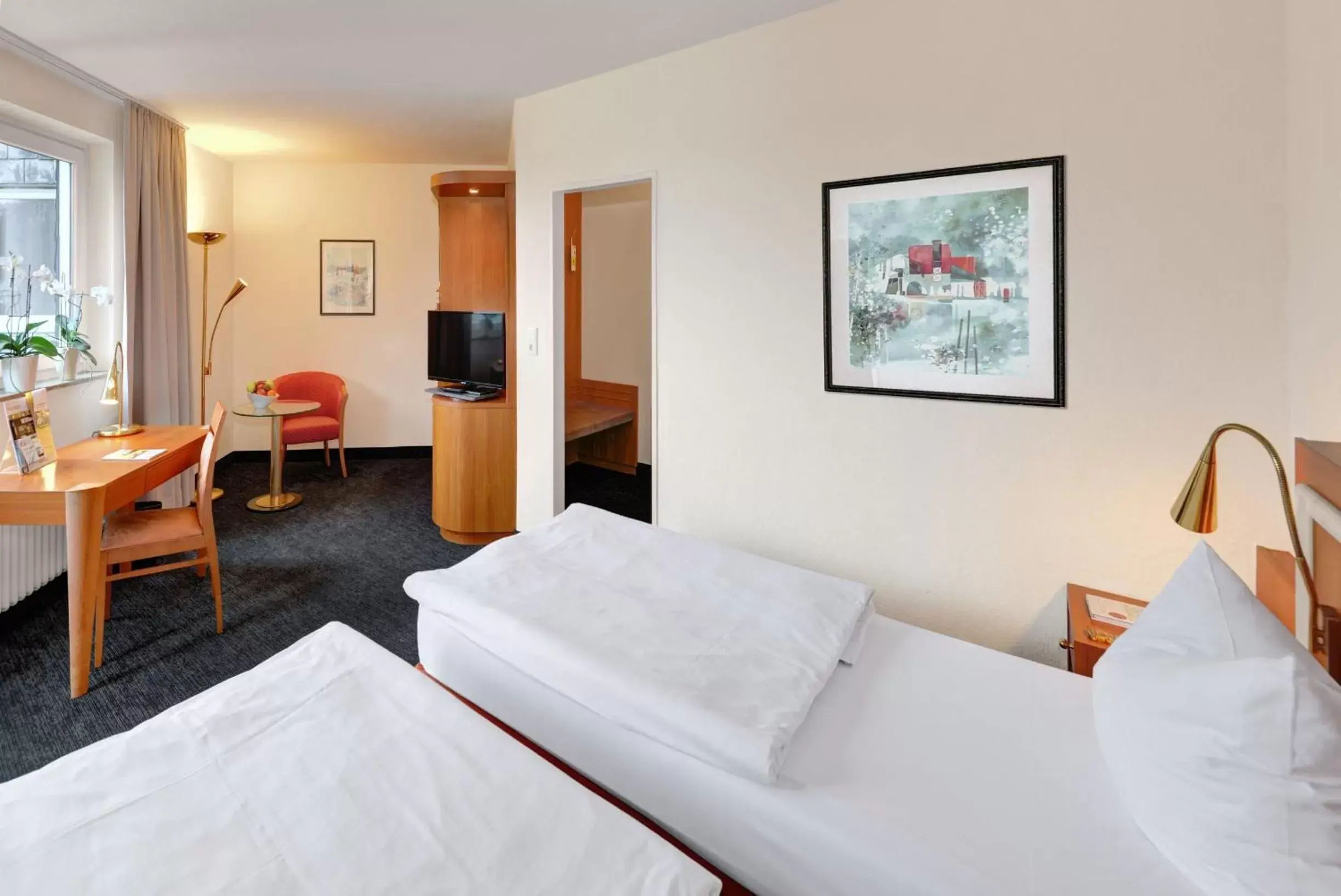 Photo of the whole room, Bed in Ringhotel Parkhotel Witten Photo of the whole room, Bed in Ringhotel Parkhotel Witten