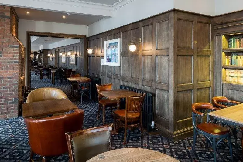 Restaurant/places to eat, Lounge/Bar in Pilgrims Progress Wetherspoon