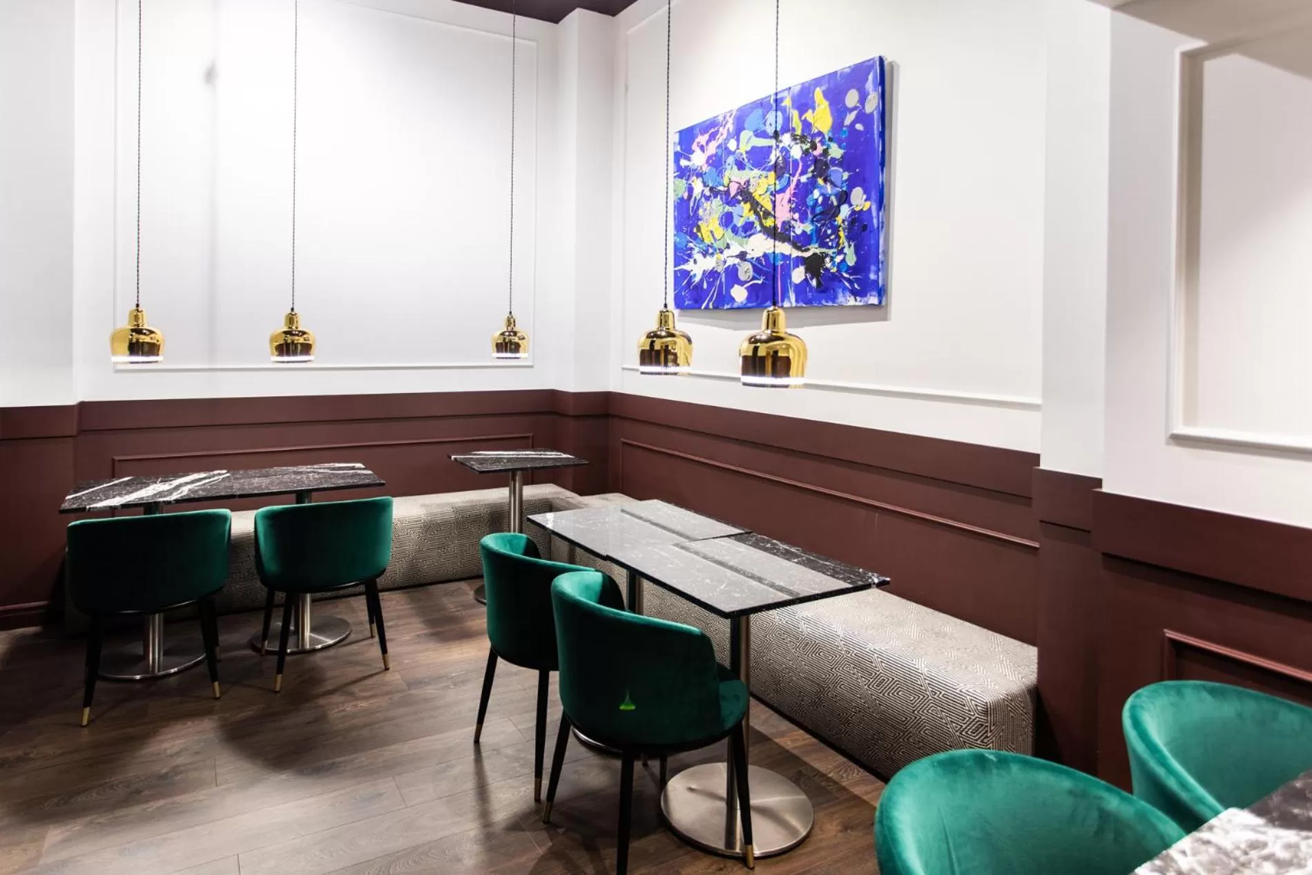 Seating area in Hotel Trueba