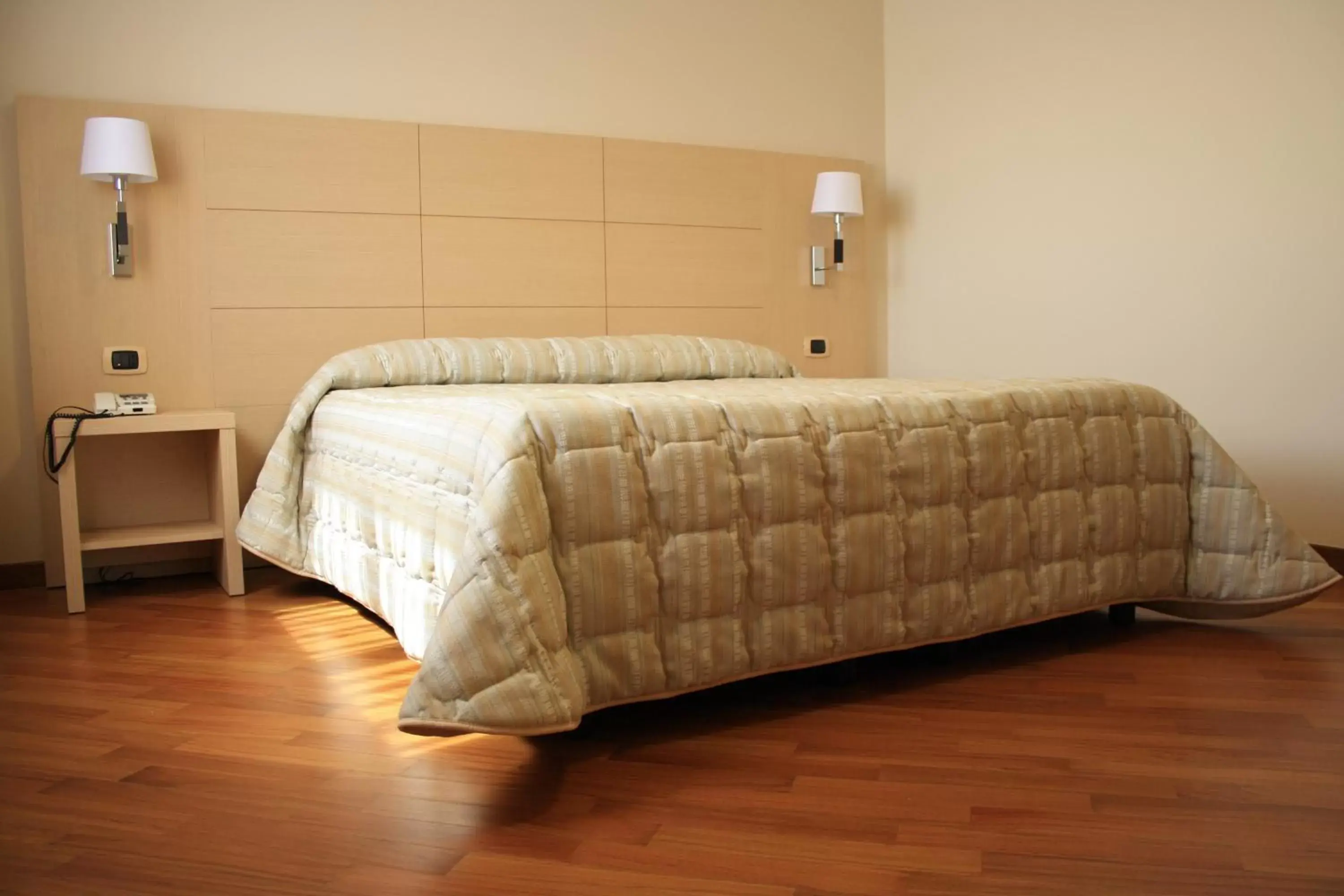 Bed in Hotel Ottagono