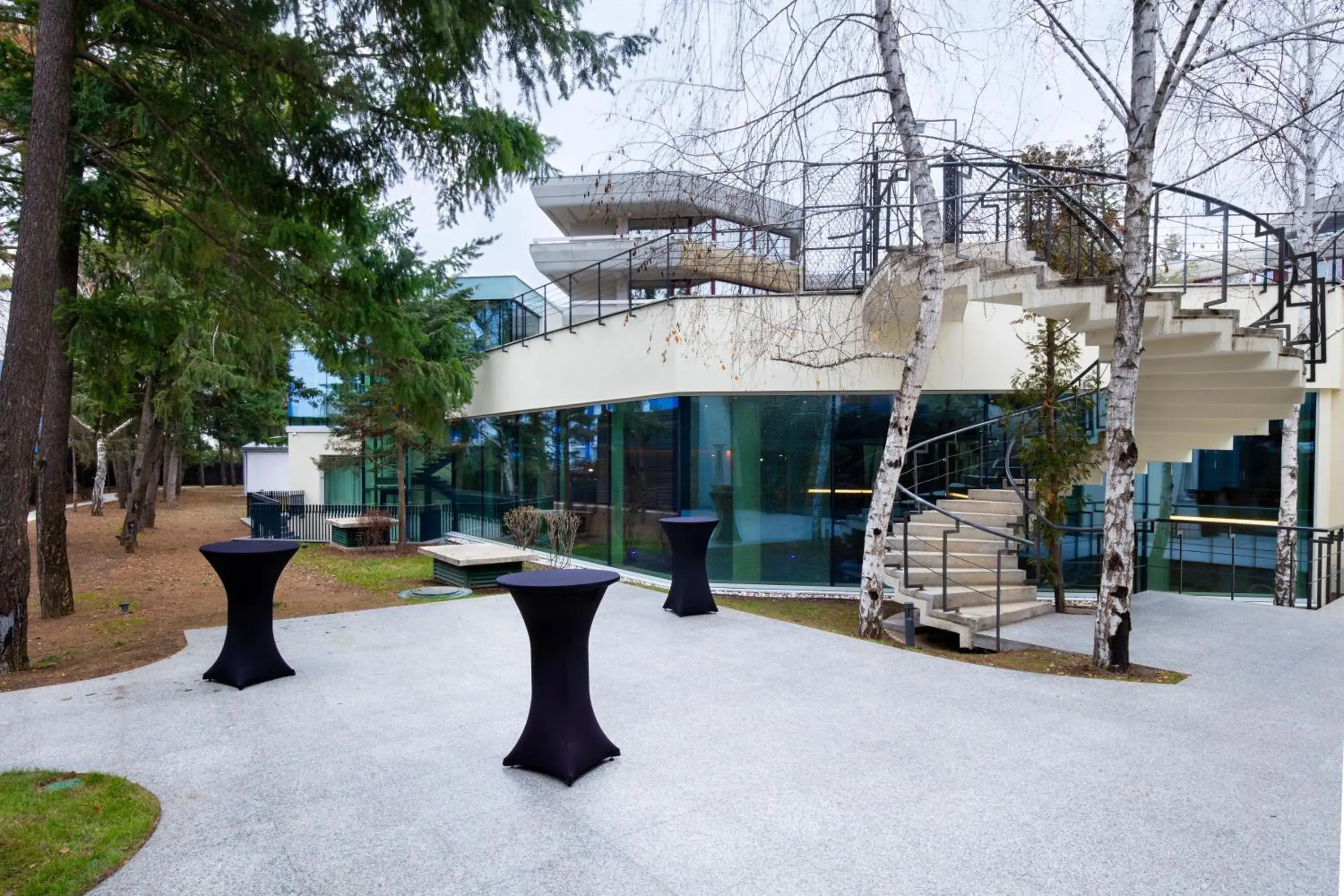 Patio in Crowne Plaza Bucharest, an IHG Hotel