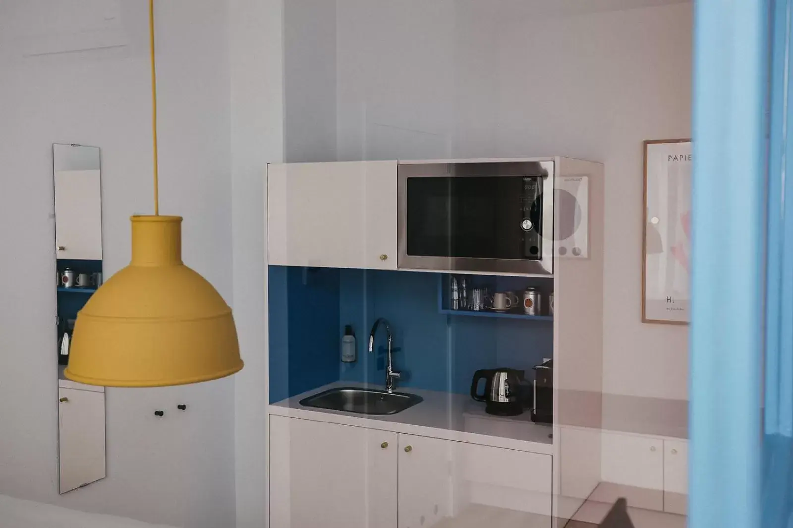 Coffee/tea facilities, Kitchen/Kitchenette in Hotel Bries Den Haag - Scheveningen