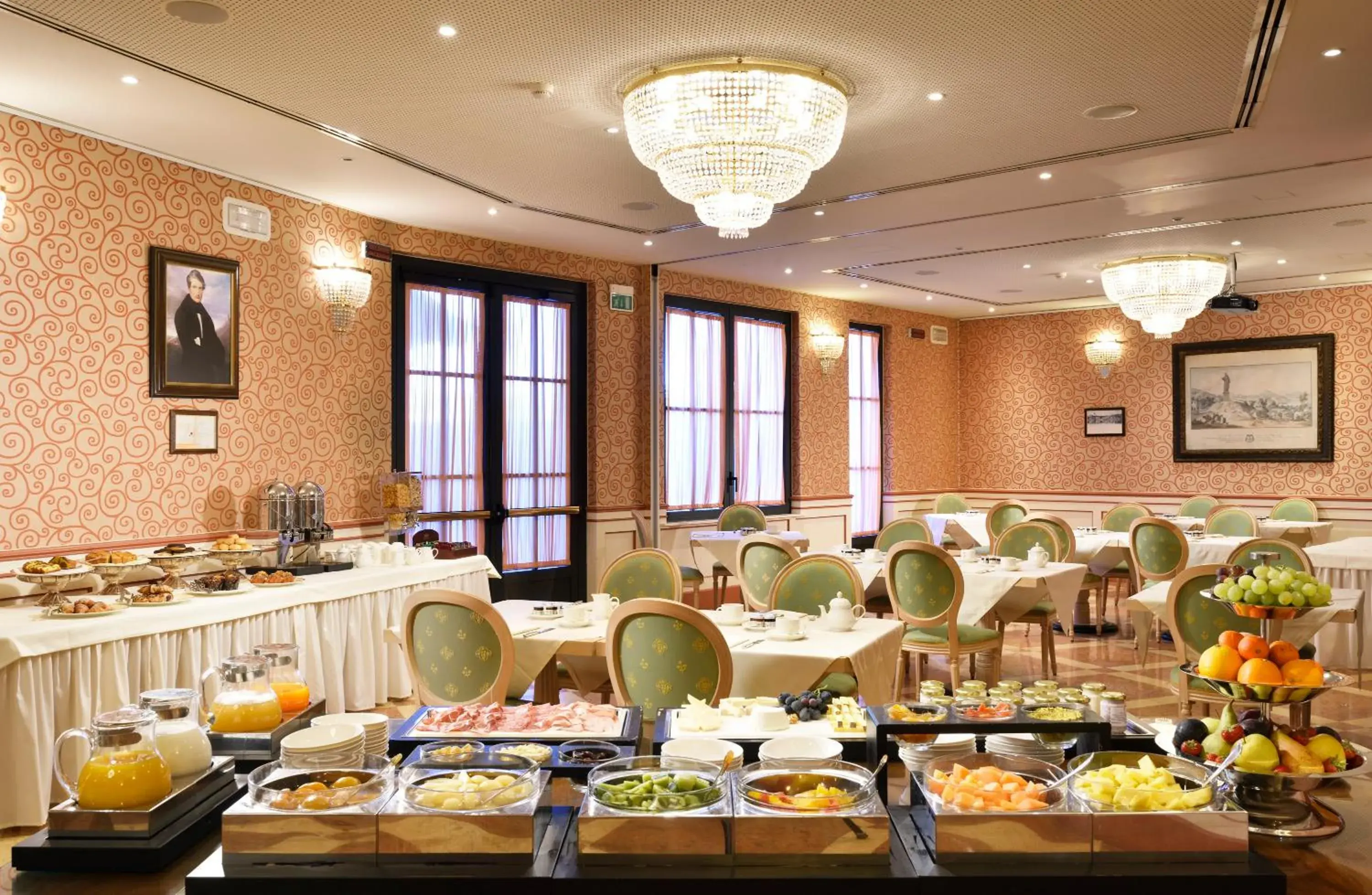 Buffet breakfast, Restaurant/Places to Eat in Castello Dal Pozzo Hotel