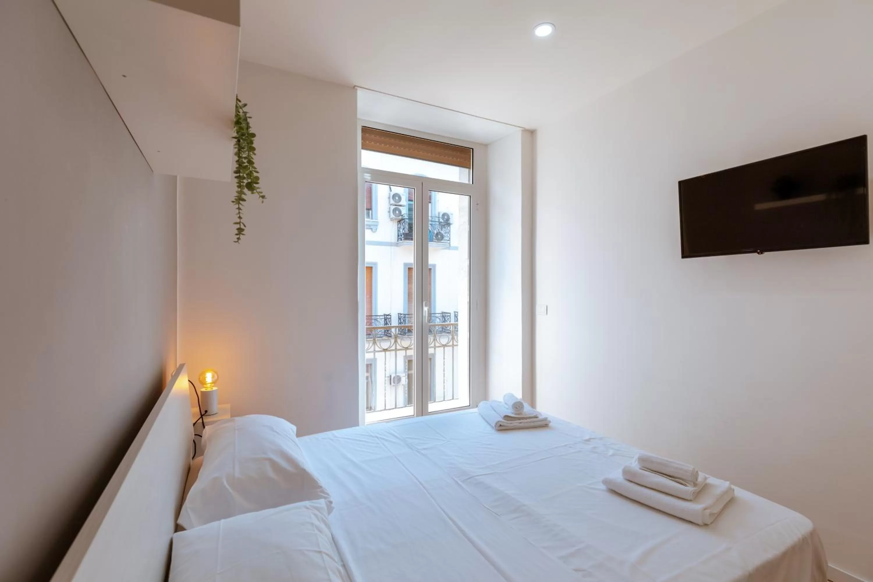 Bed in Central House - Apartments in Naples