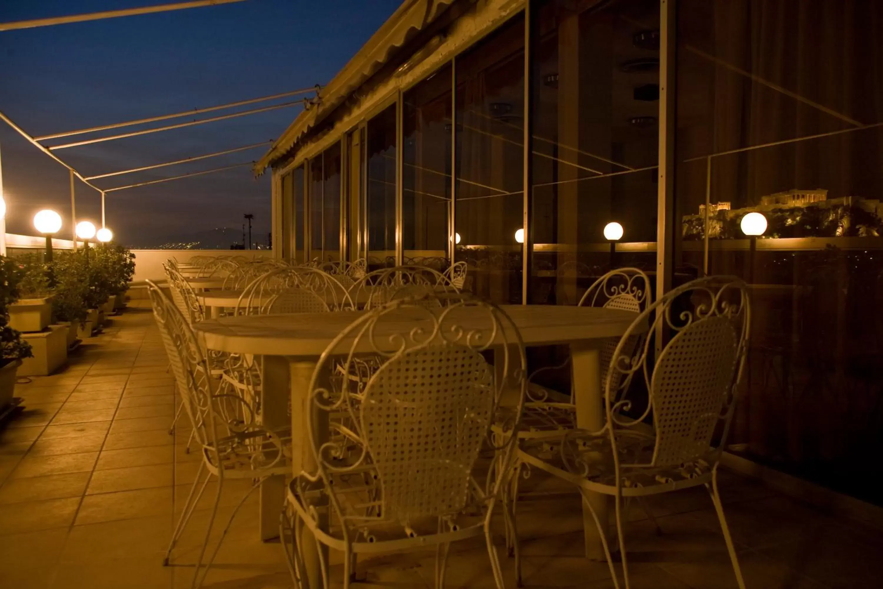 Balcony/Terrace, Restaurant/Places to Eat in Arethusa Hotel