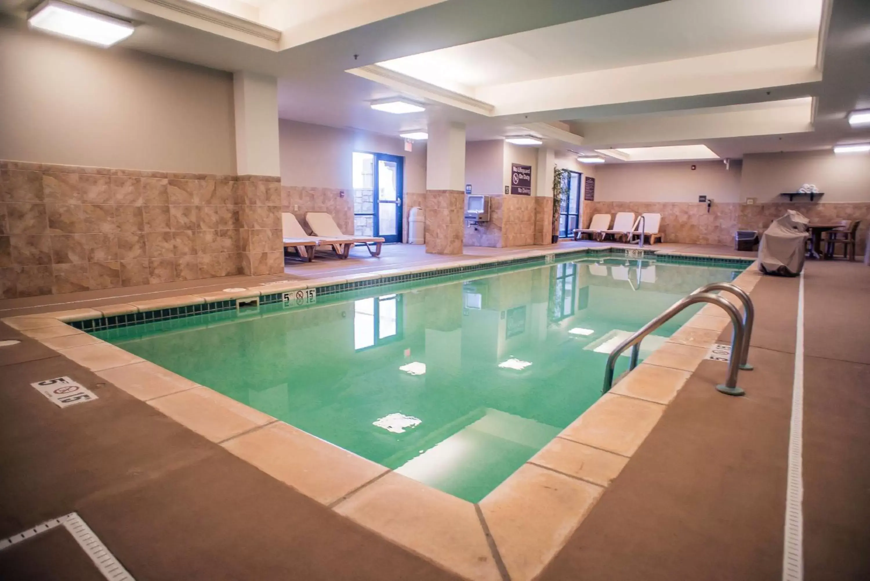 Pool view, Swimming Pool in Hampton Inn - Monticello