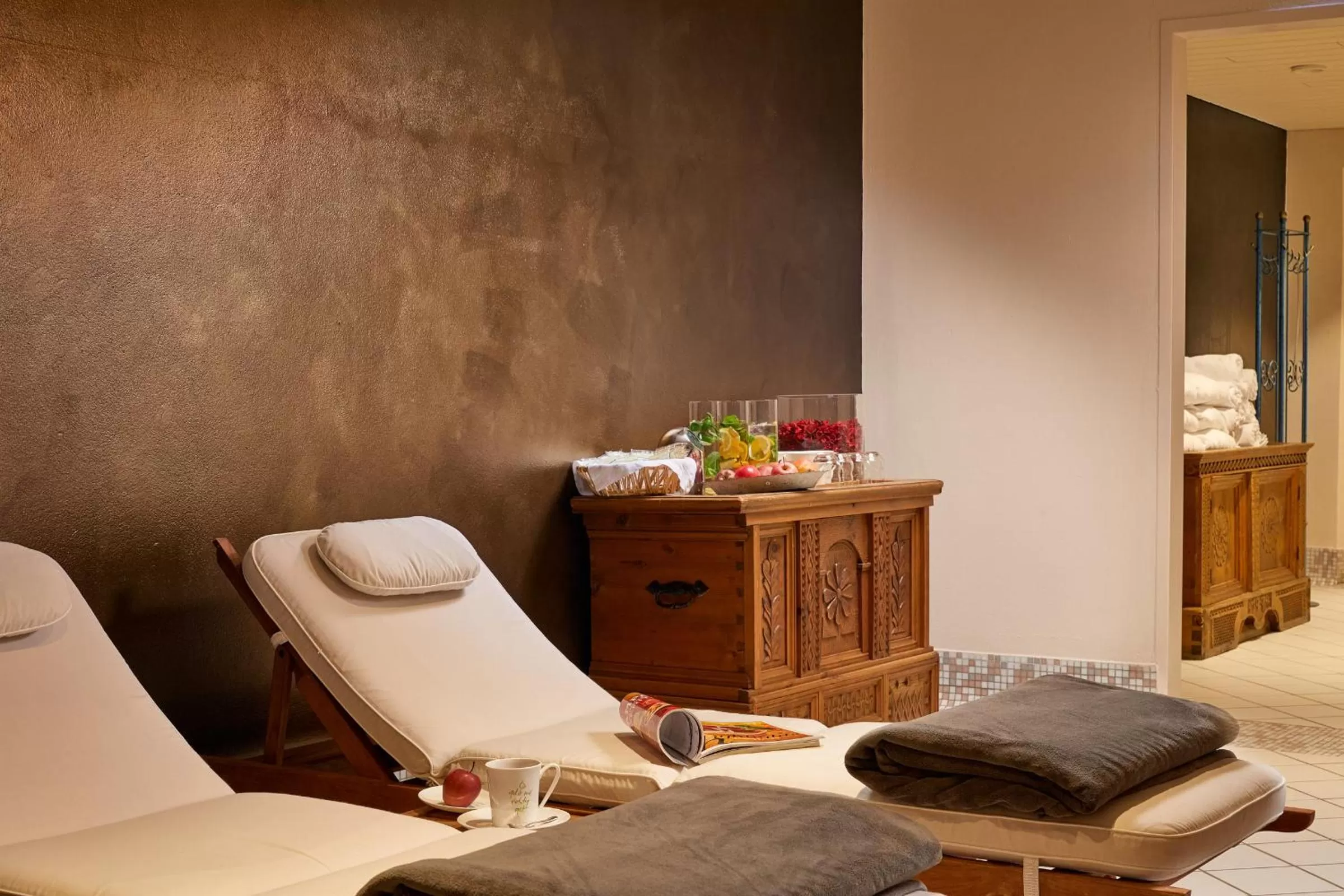 Decorative detail in Alpenrose Kufstein