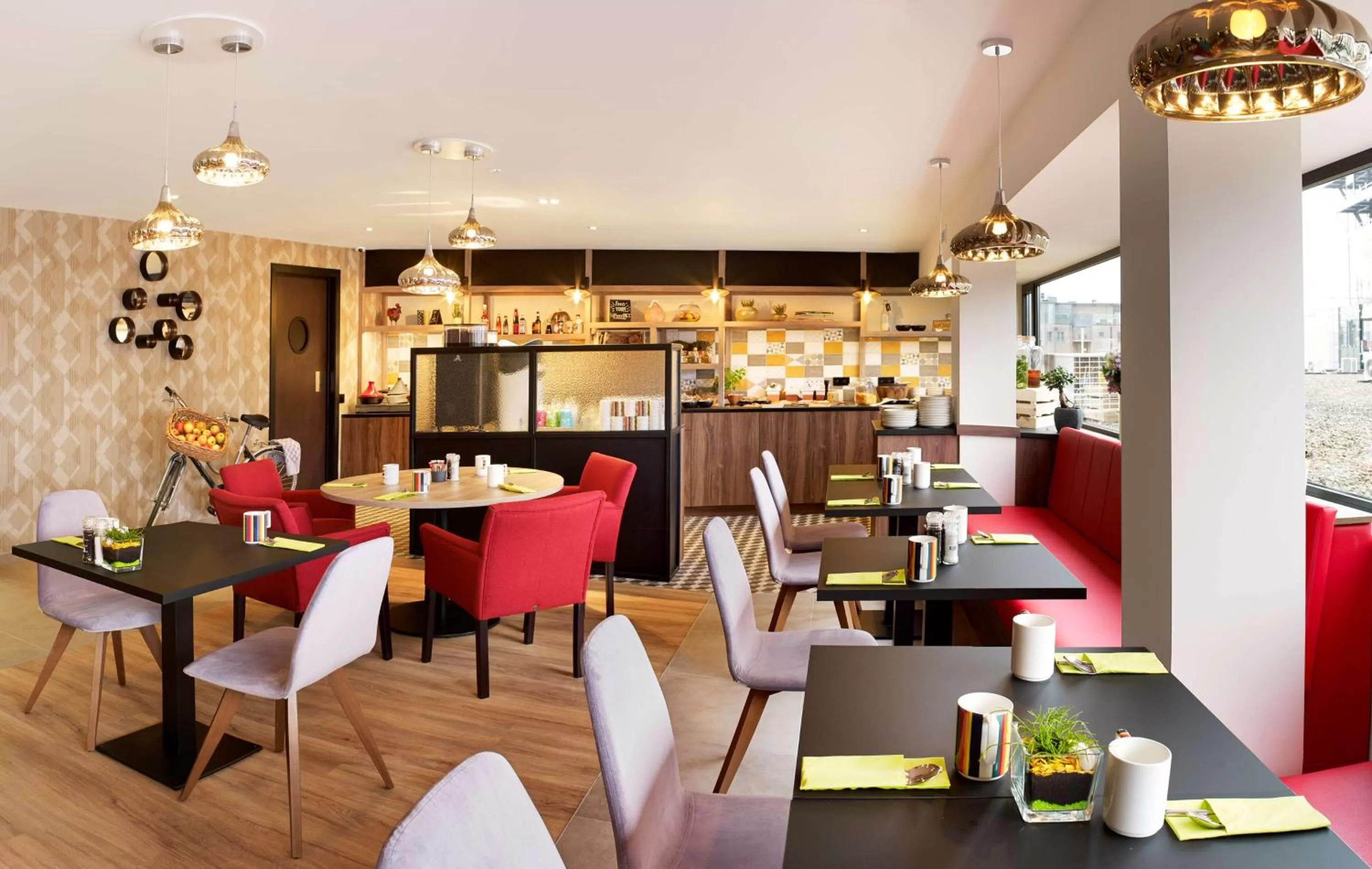 Restaurant/places to eat in Park Inn By Radisson Hasselt