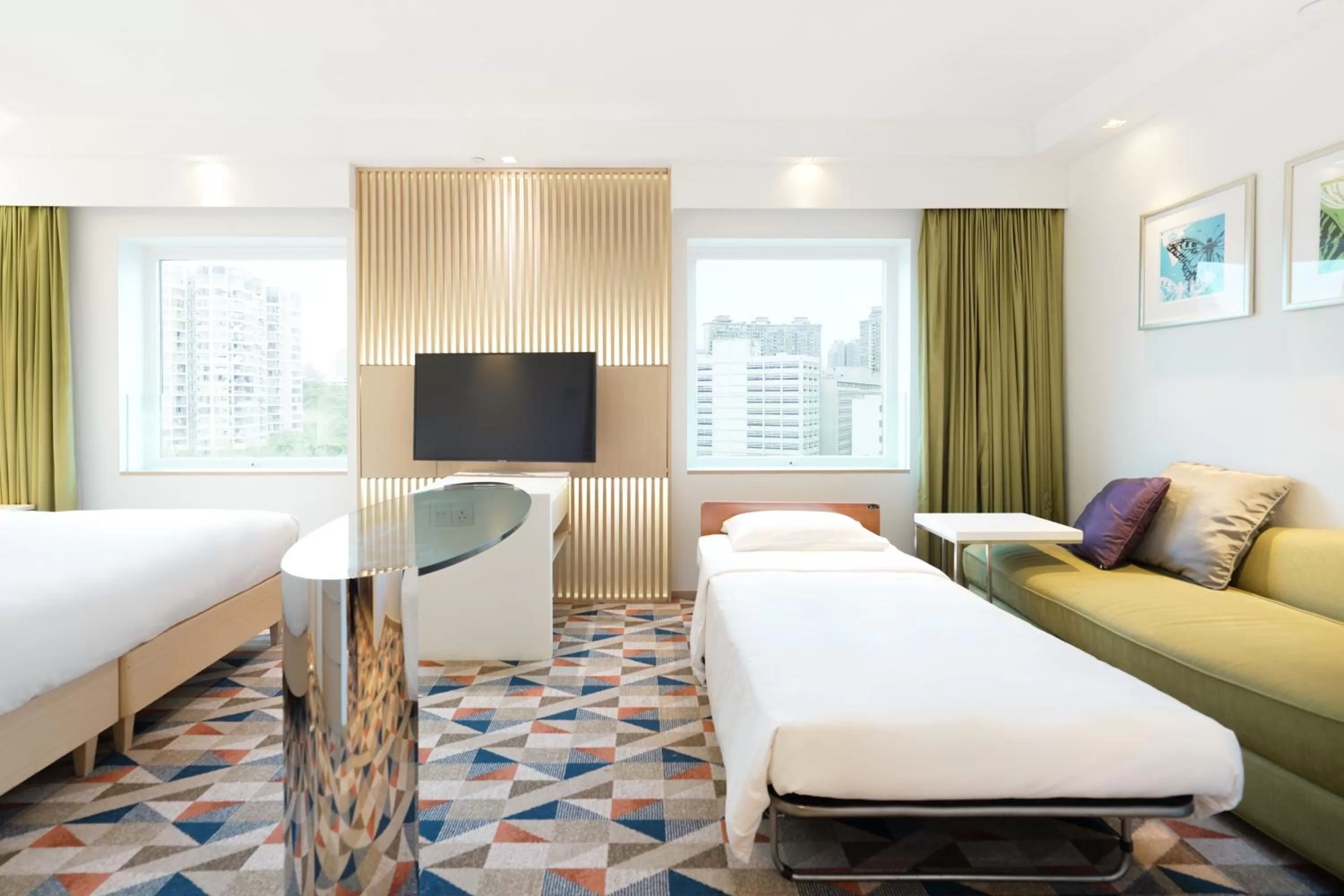 TV and multimedia, Bed in Eaton HK