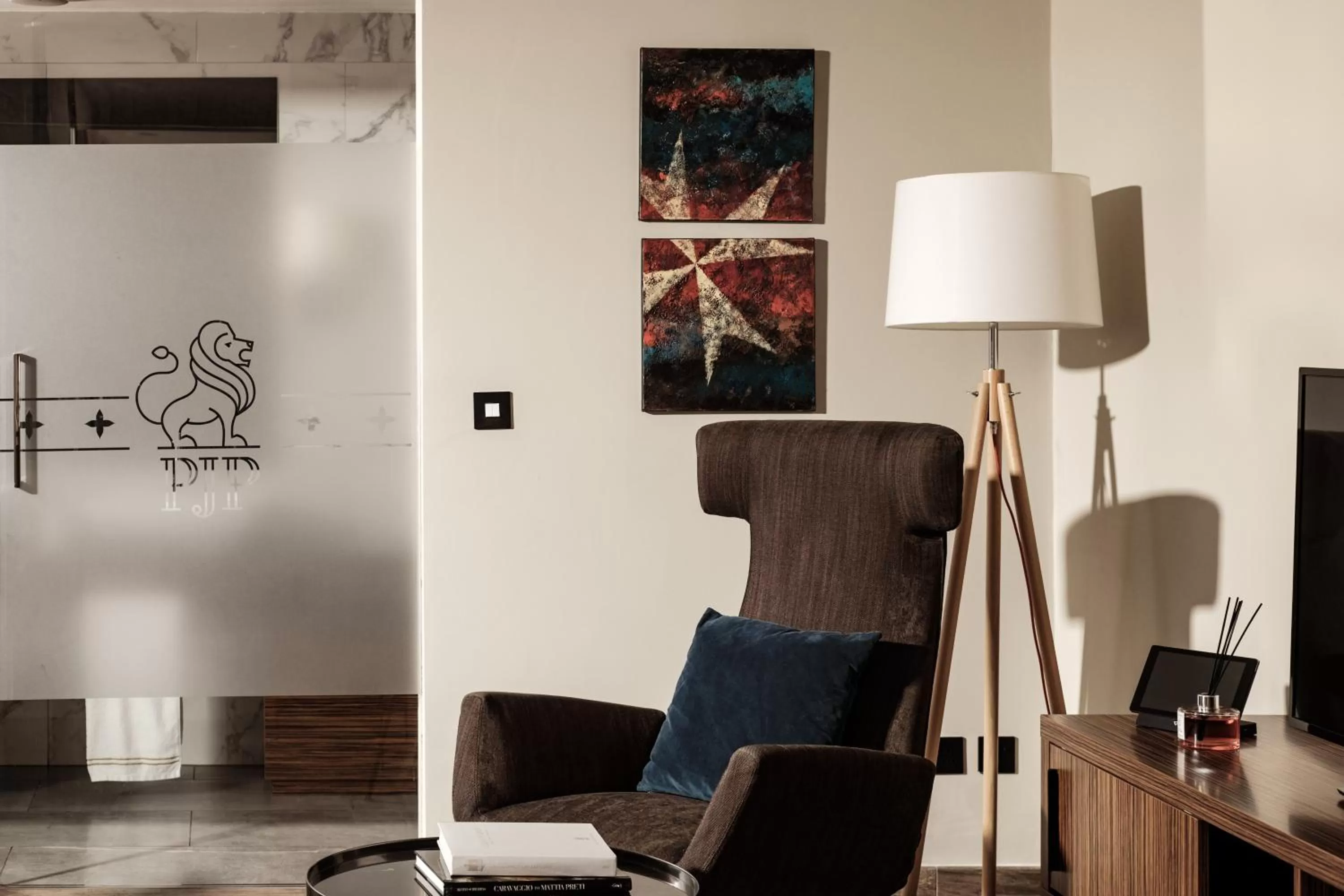 Bedroom in 1926 Le Parisot Boutique Suites