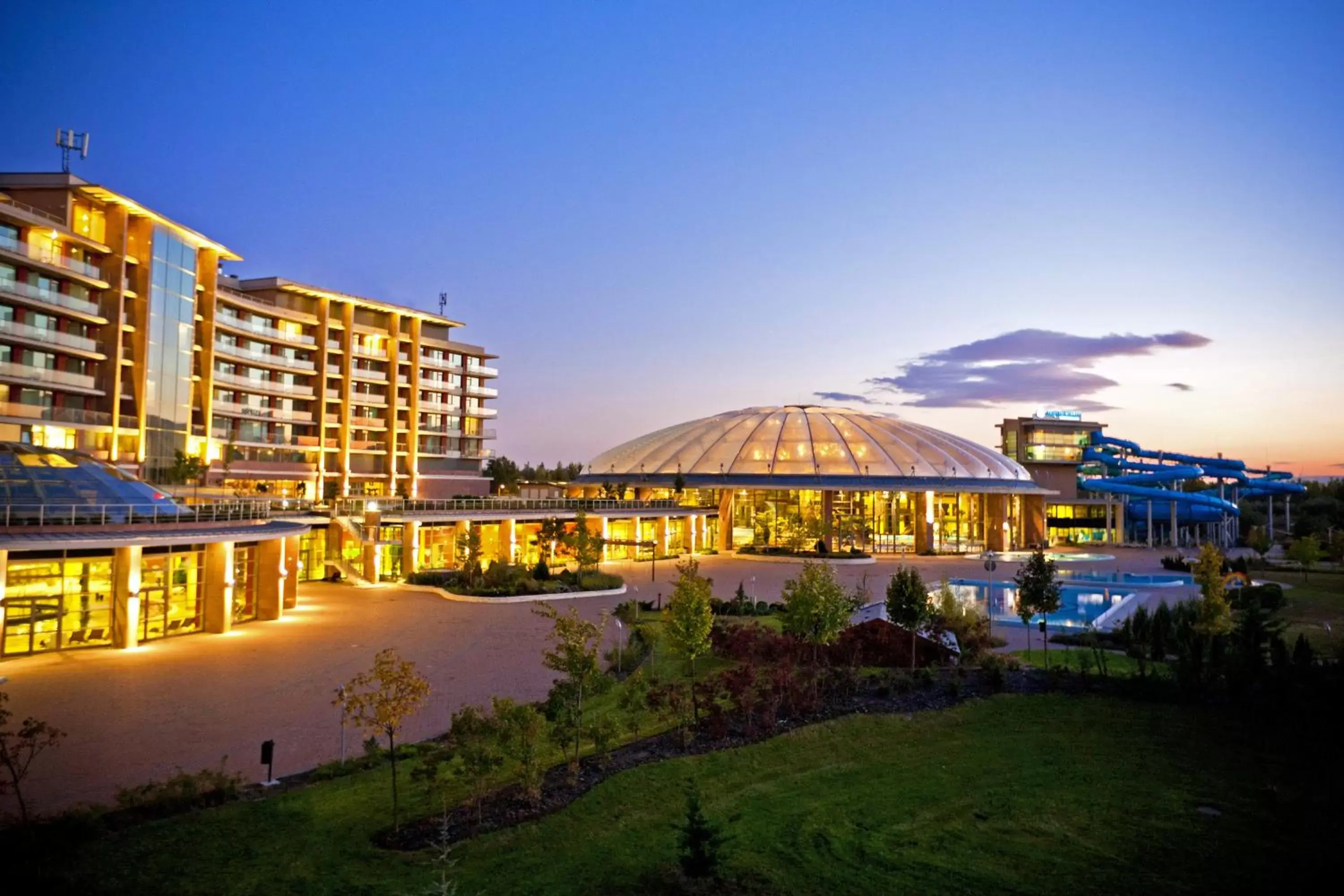 Facade/entrance, Property Building in Aquaworld Resort Budapest