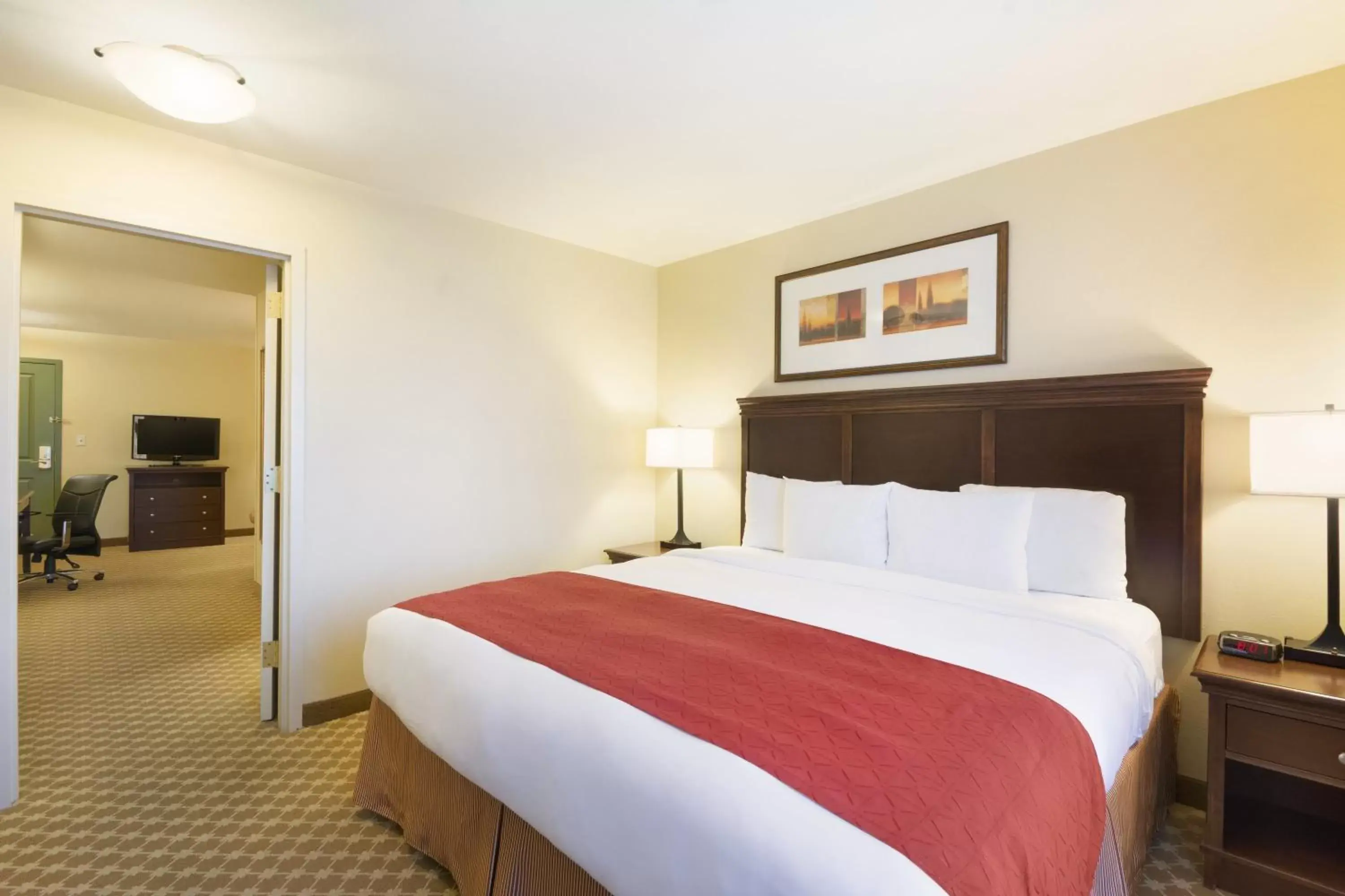 One-Bedroom King Suite with Sofa Bed - Non-Smoking in Country Inn & Suites by Radisson, Covington, LA One-Bedroom King Suite with Sofa Bed - Non-Smoking in Country Inn & Suites by Radisson, Covington, LA