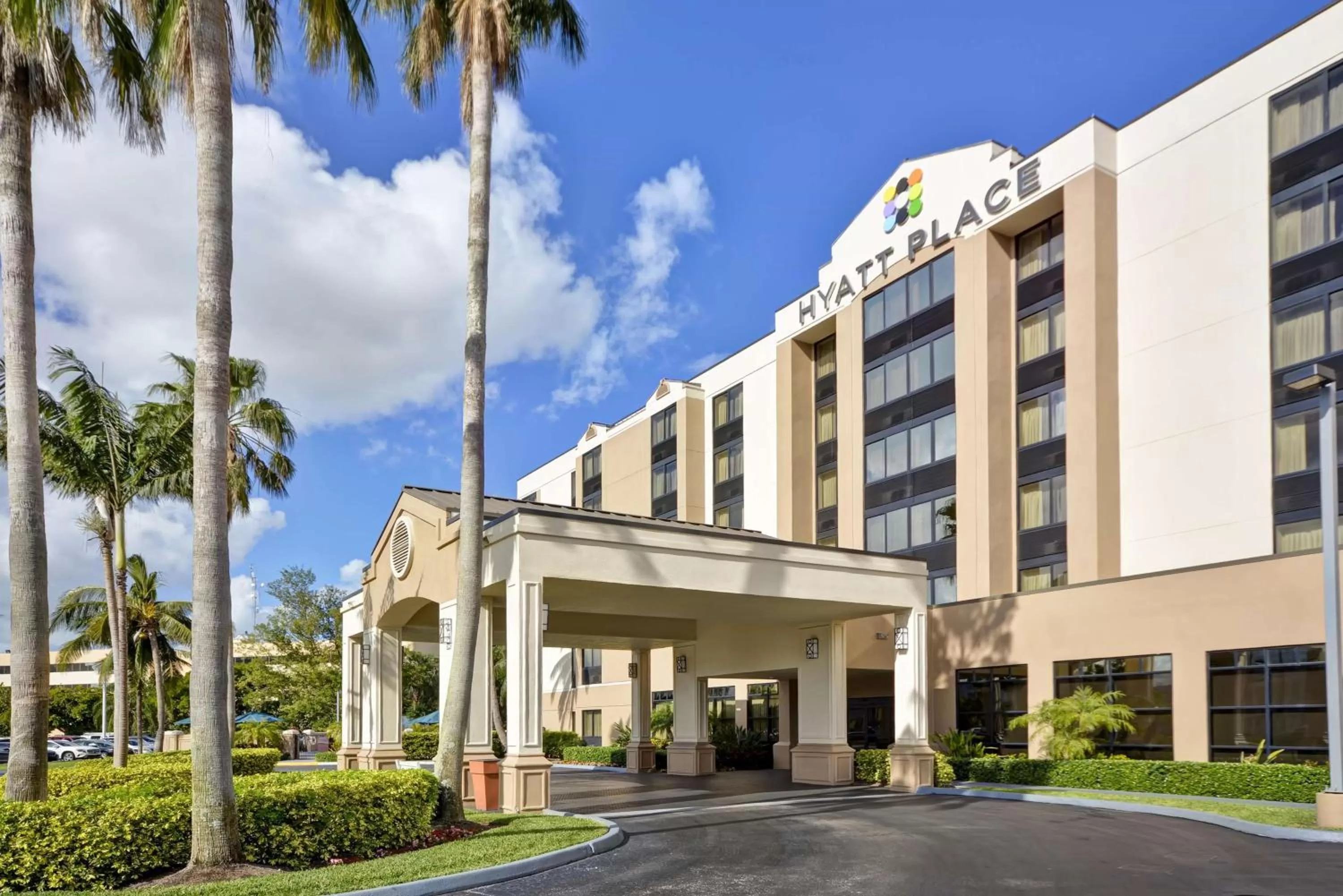 Property building in Hyatt Place Miami Airport-West/Doral