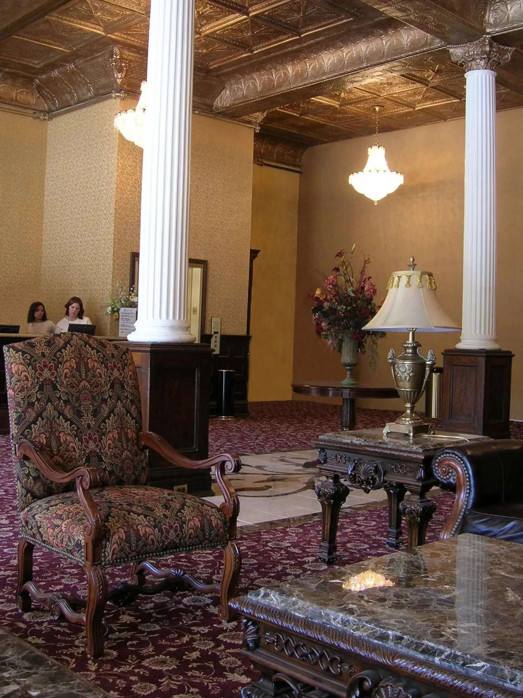 Property building, Seating Area in Historic Franklin Hotel