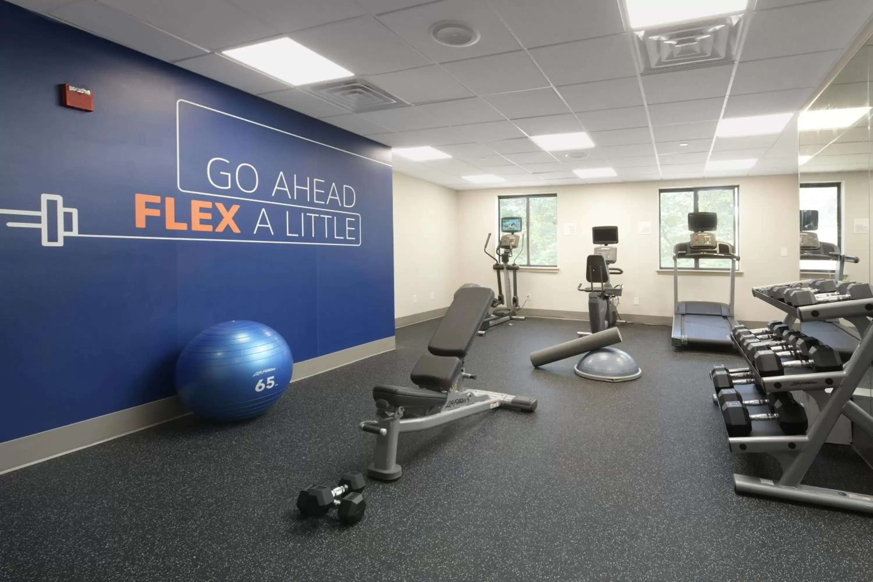 Fitness centre/facilities, Fitness Center/Facilities in Holiday Inn Express & Suites - Williamstown - Glassboro, an IHG Hotel