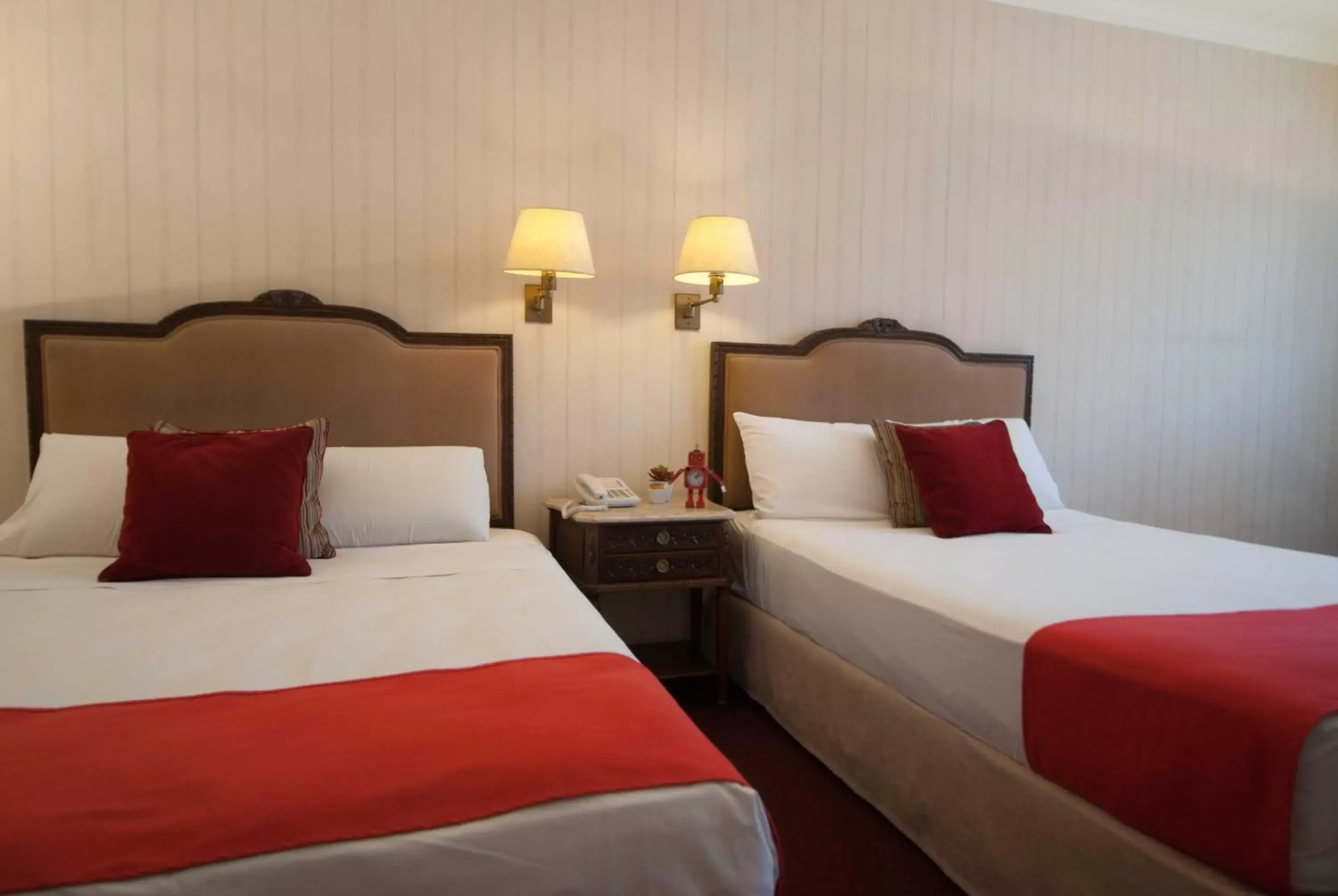 Photo of the whole room, Bed in Ramada by Wyndham Buenos Aires Centro