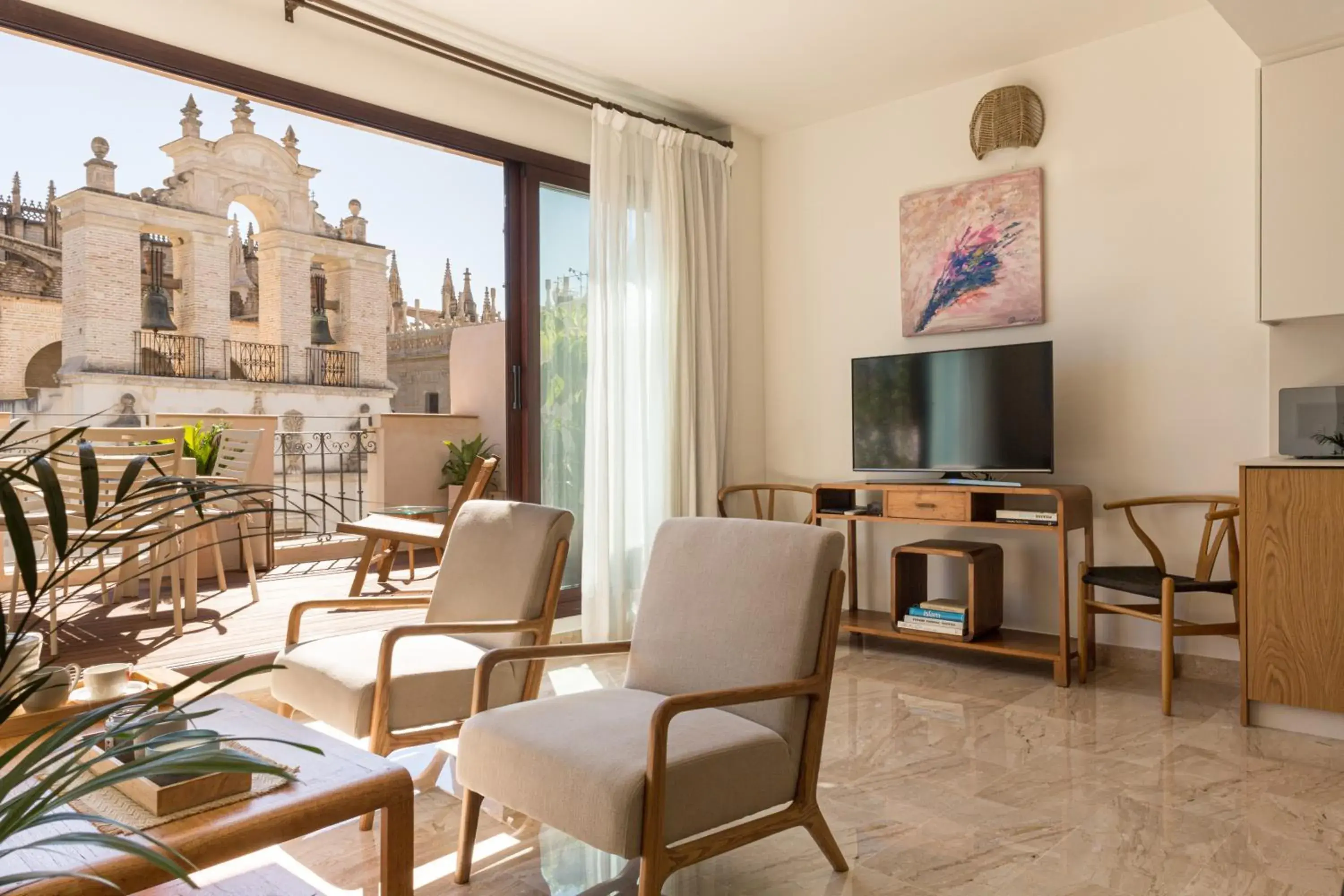 Living room, Seating Area in Puerta Catedral Apartments