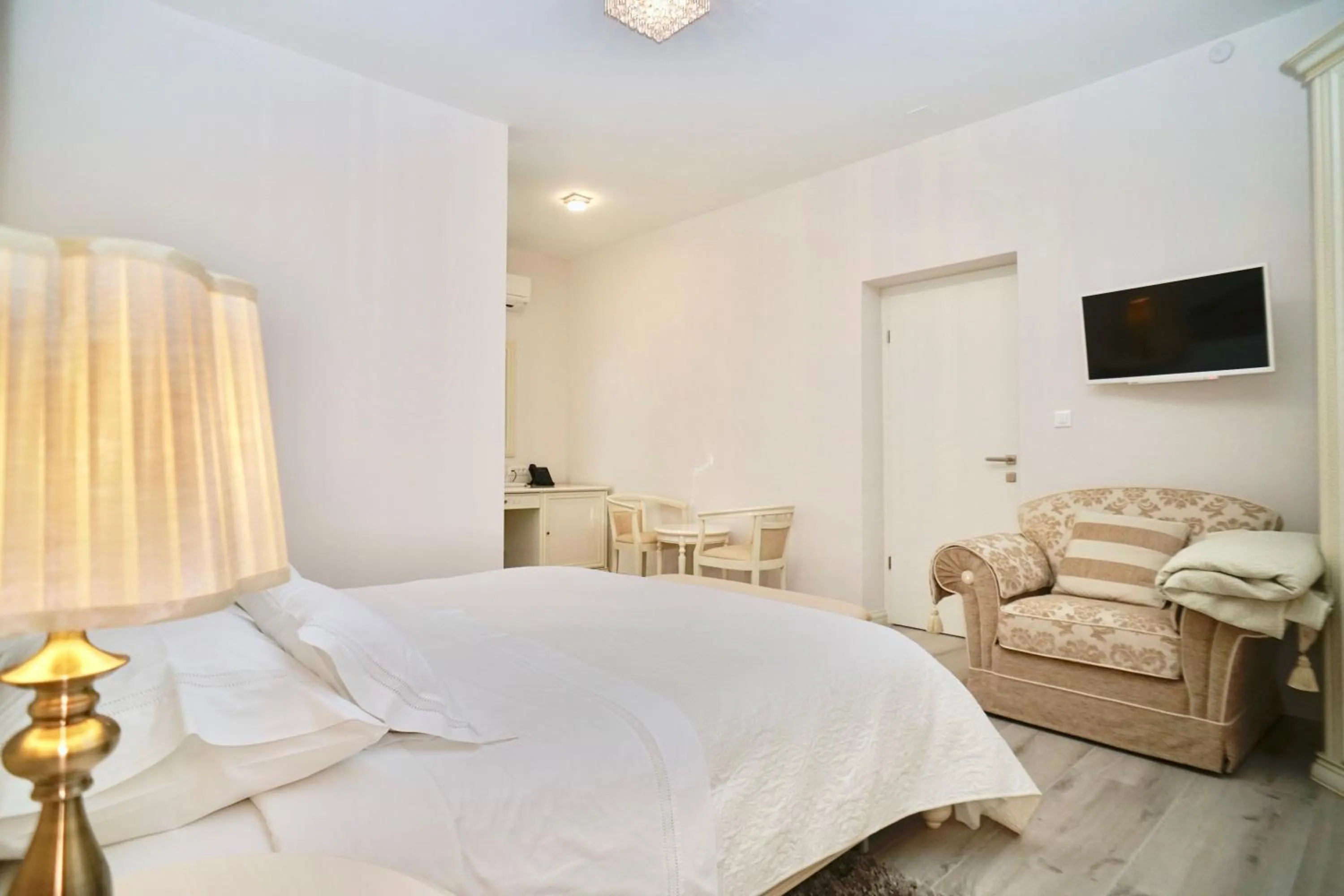 Bedroom, Bed in Hotel Bellevue Trogir