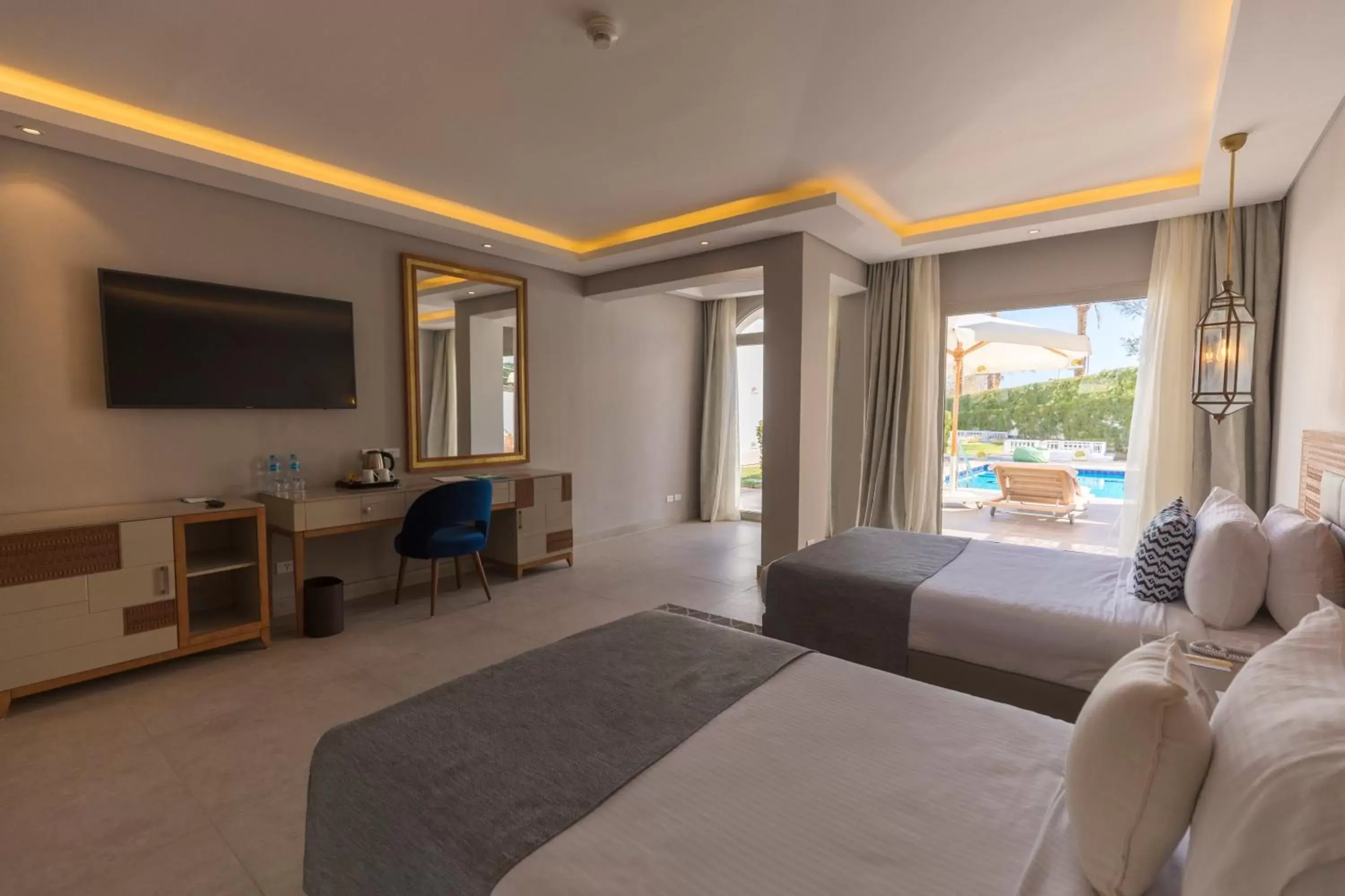 Royal Villa in Sunrise Diamond Beach Resort -Grand Select Royal Villa in Sunrise Diamond Beach Resort -Grand Select