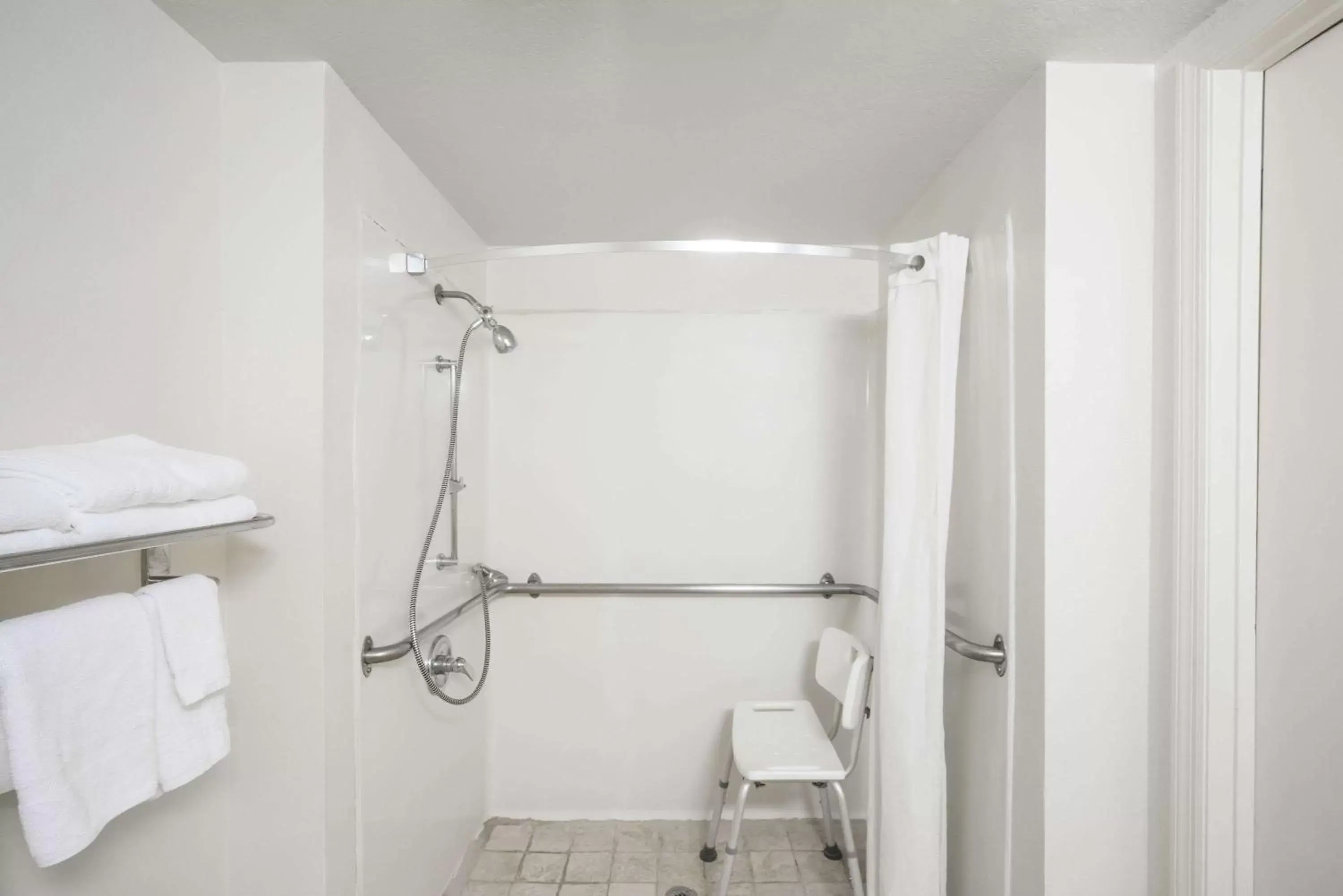Shower, Bathroom in Super 8 by Wyndham Dandridge