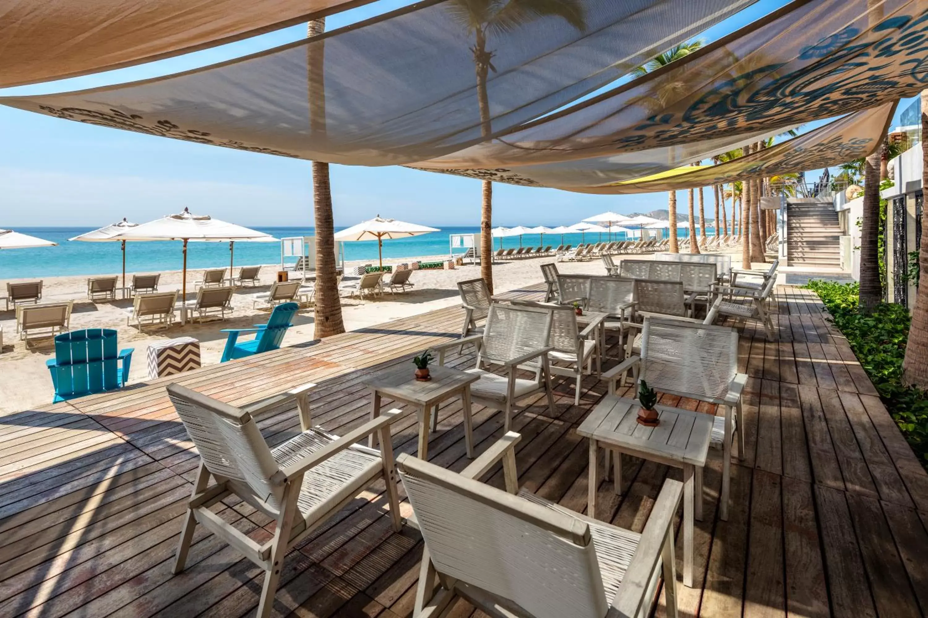 Balcony/Terrace, Restaurant/Places to Eat in Garza Blanca Resort & Spa Los Cabos