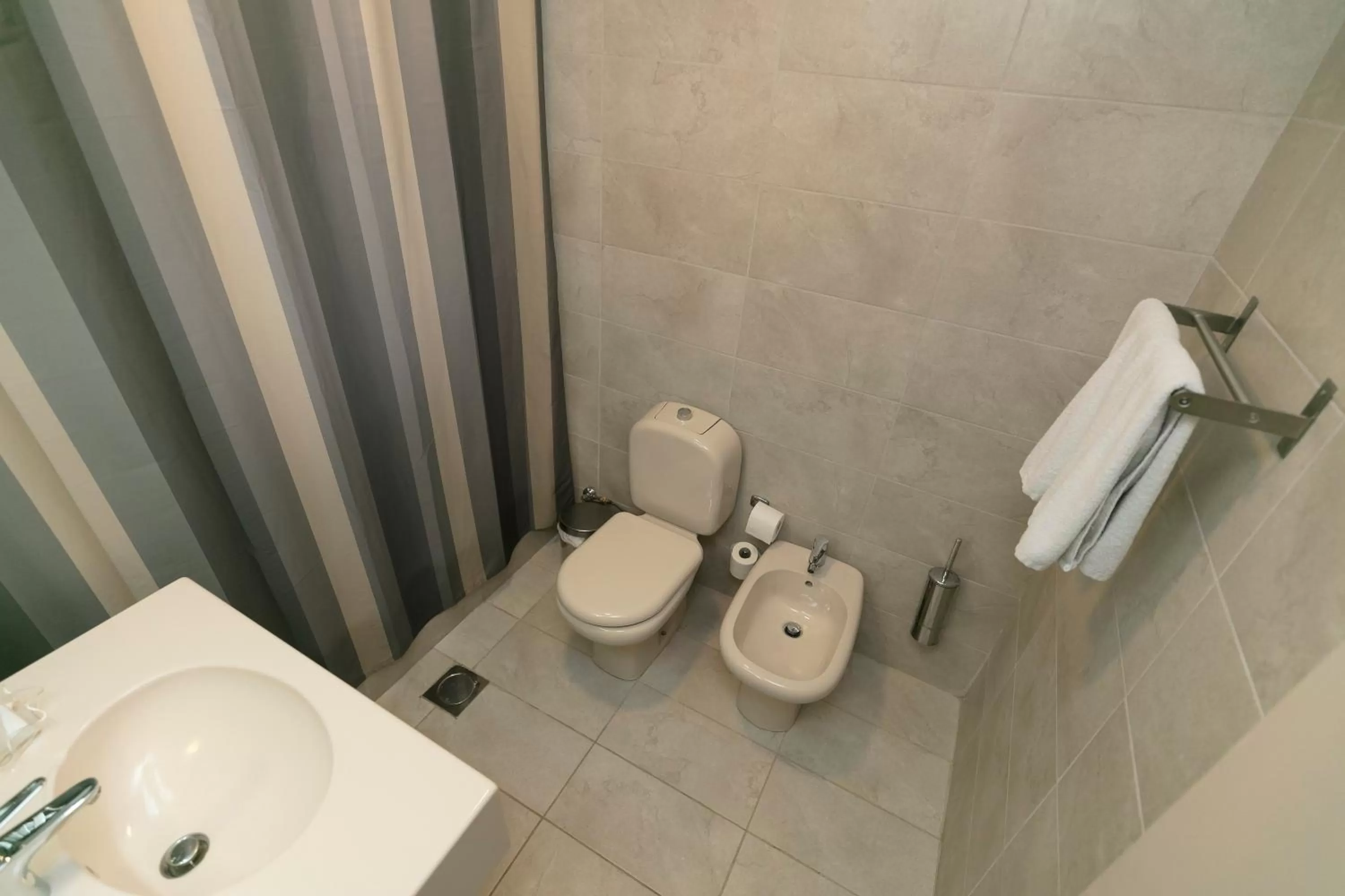 Hot Tub in The Conroy Boutique Hotel