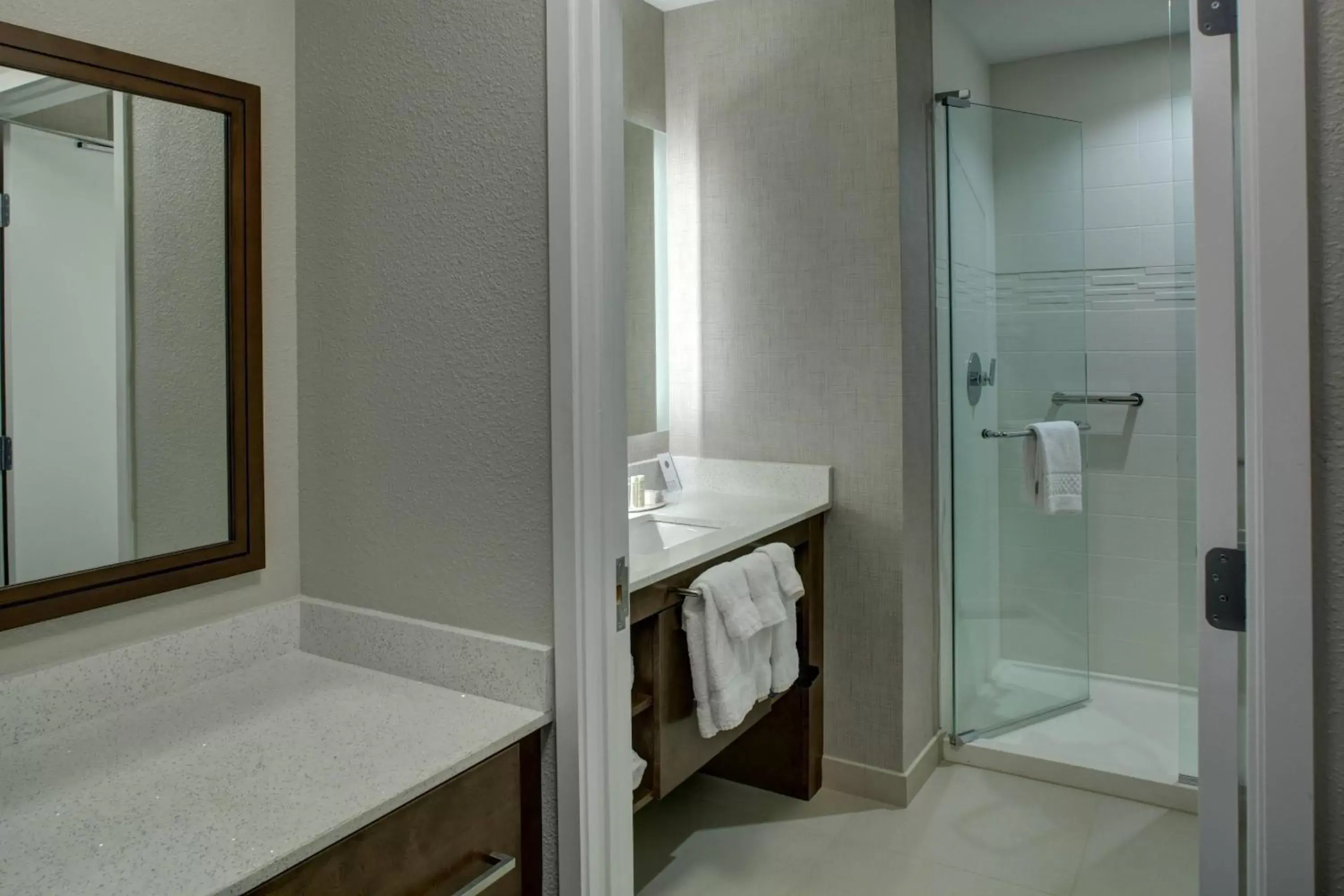Bedroom, Bathroom in Residence Inn Fort Lauderdale Coconut Creek