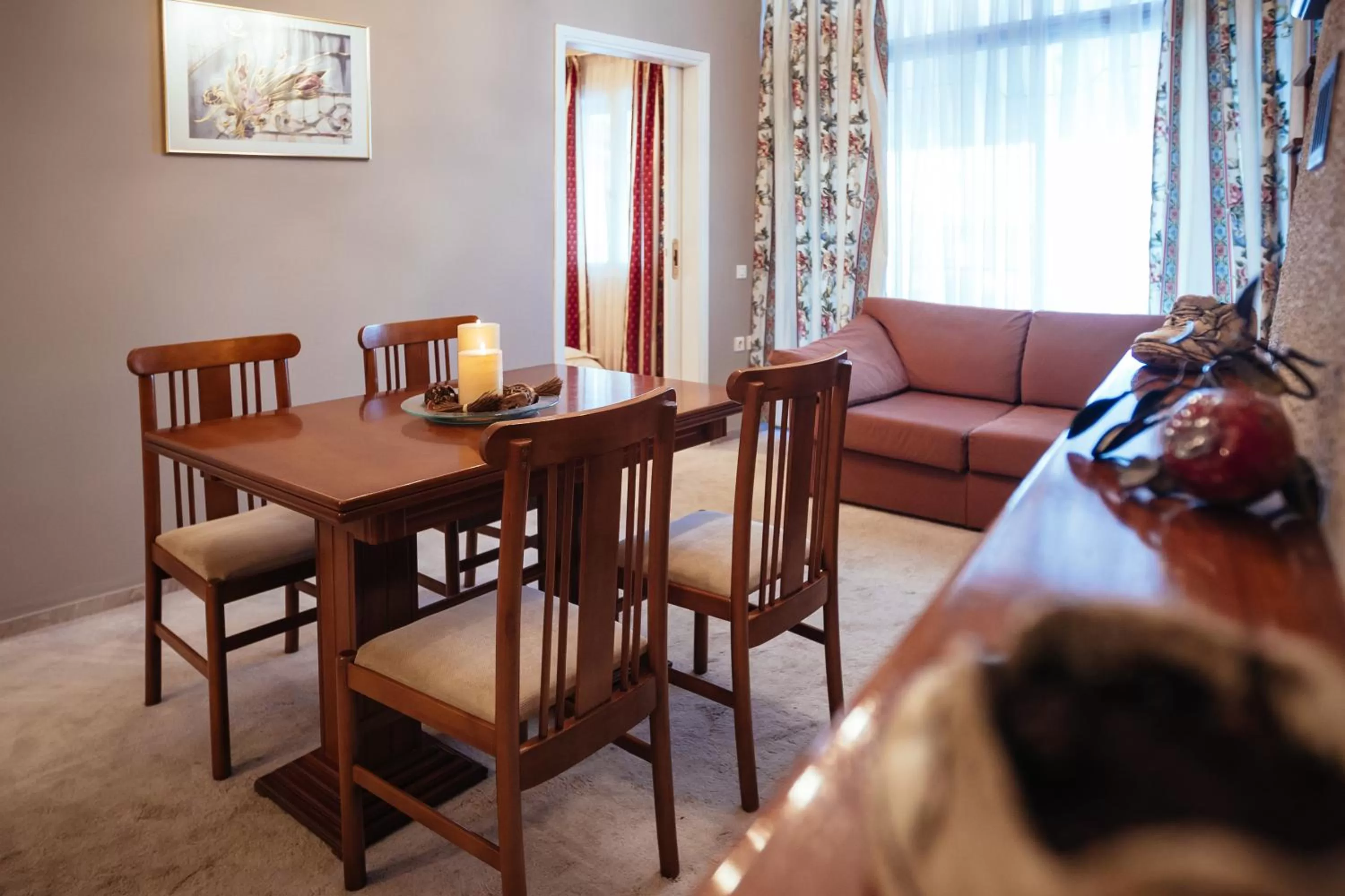 Living room in Ignatia Hotel