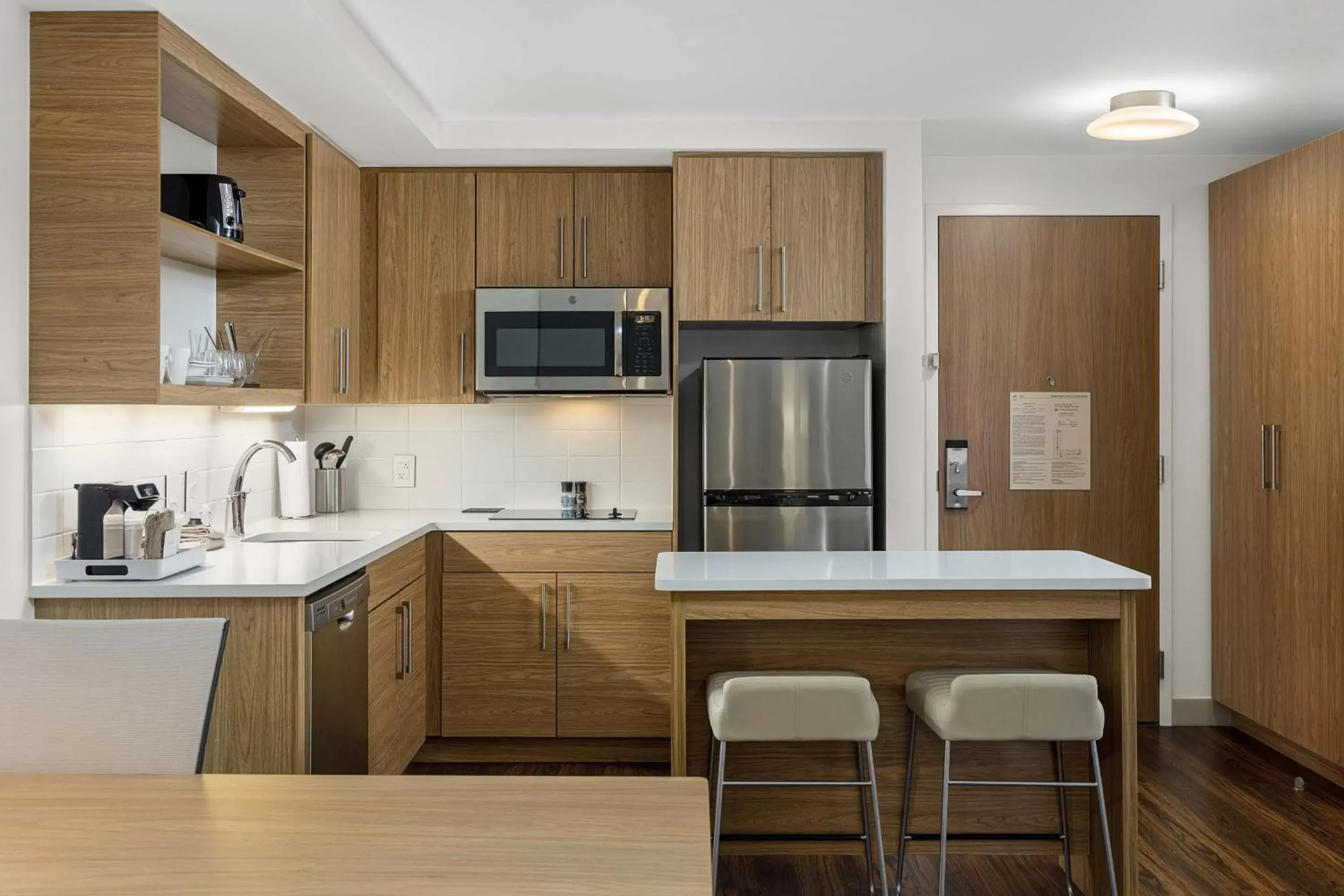 Kitchen or kitchenette, Kitchen/Kitchenette in Element Nashville Airport