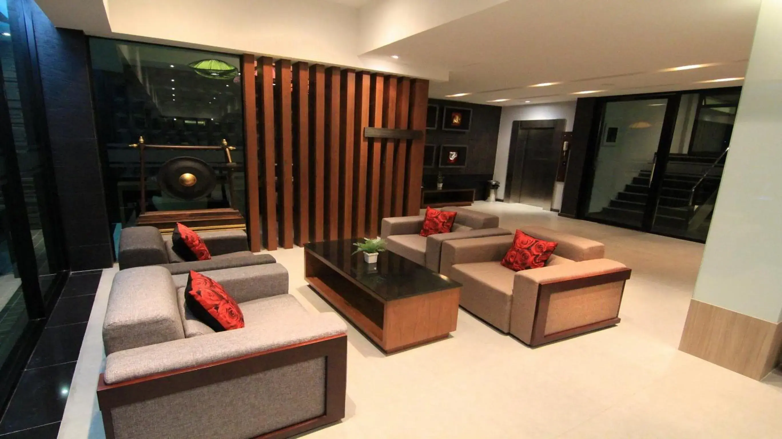 Living room, Seating Area in Inn Residence Serviced Suites - SHA Extra Plus