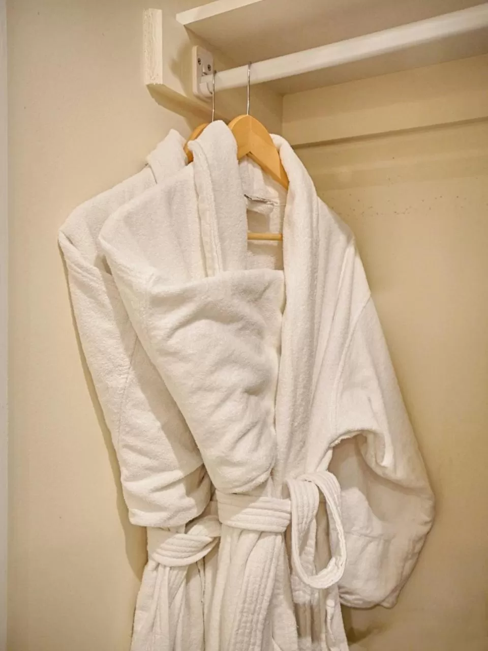 Bathroom, Bed in Little Paradise Hotel