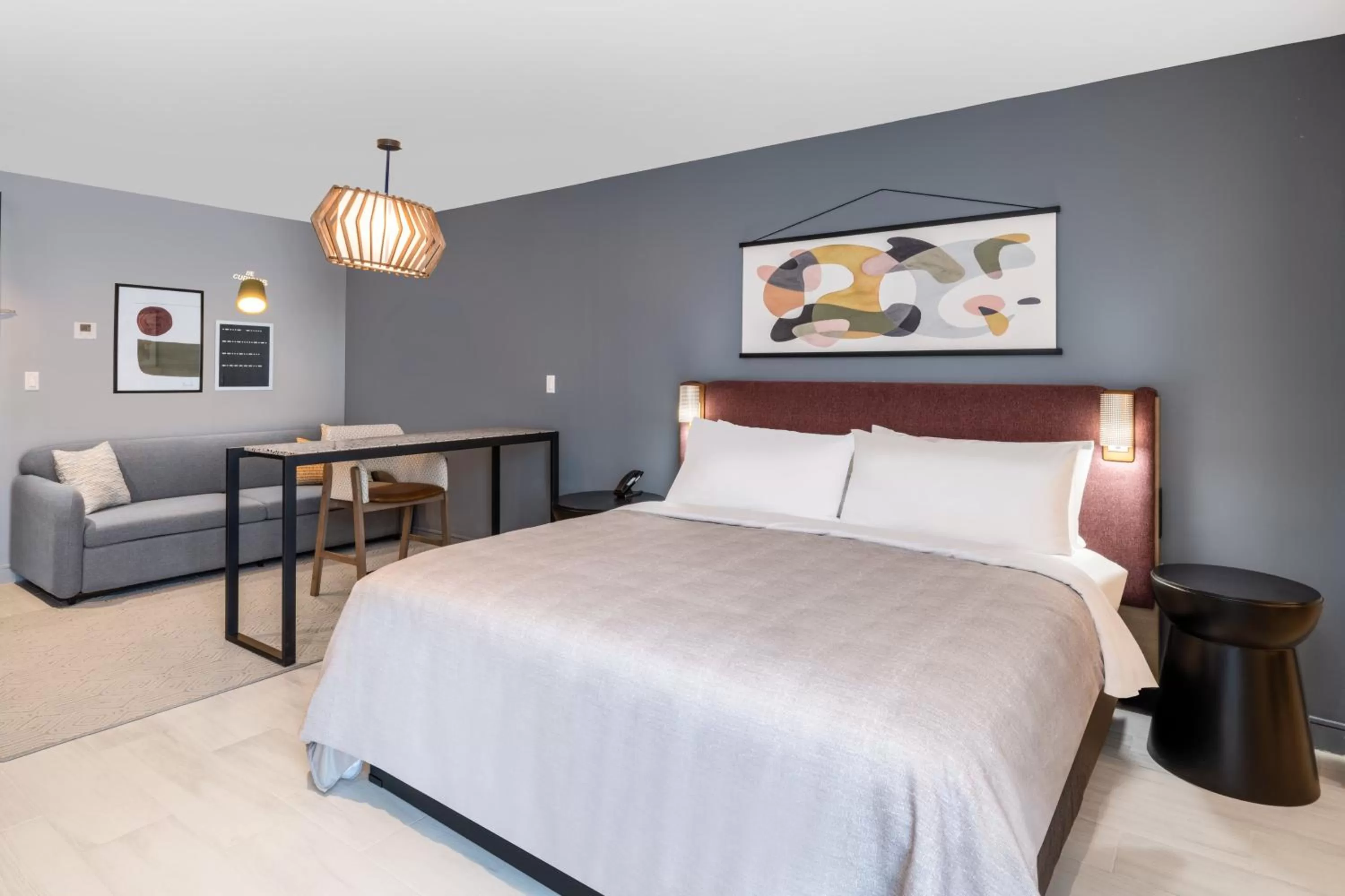 Photo of the whole room, Bed in Atwell Suites Miami Brickell by IHG